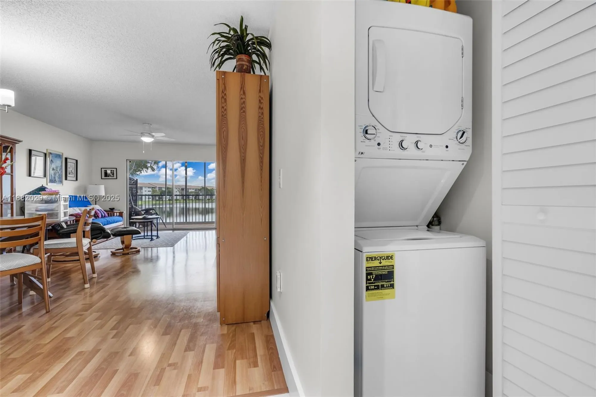 Property Slideshow image 25 of 50 | 13800 sw 5th ct 203m, Pembroke Pines, FL, 33027