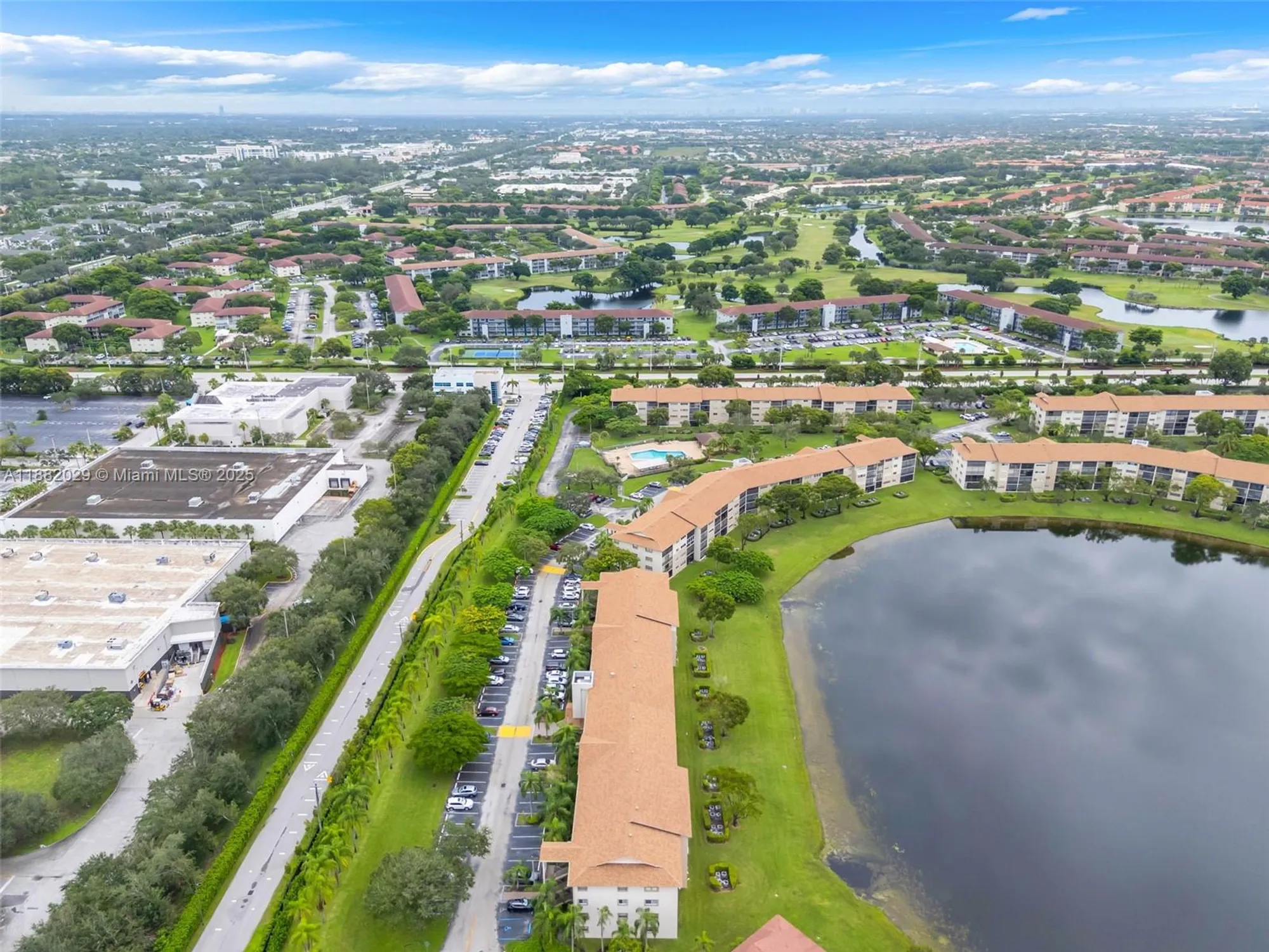 Property Slideshow image 33 of 50 | 13800 sw 5th ct 203m, Pembroke Pines, FL, 33027