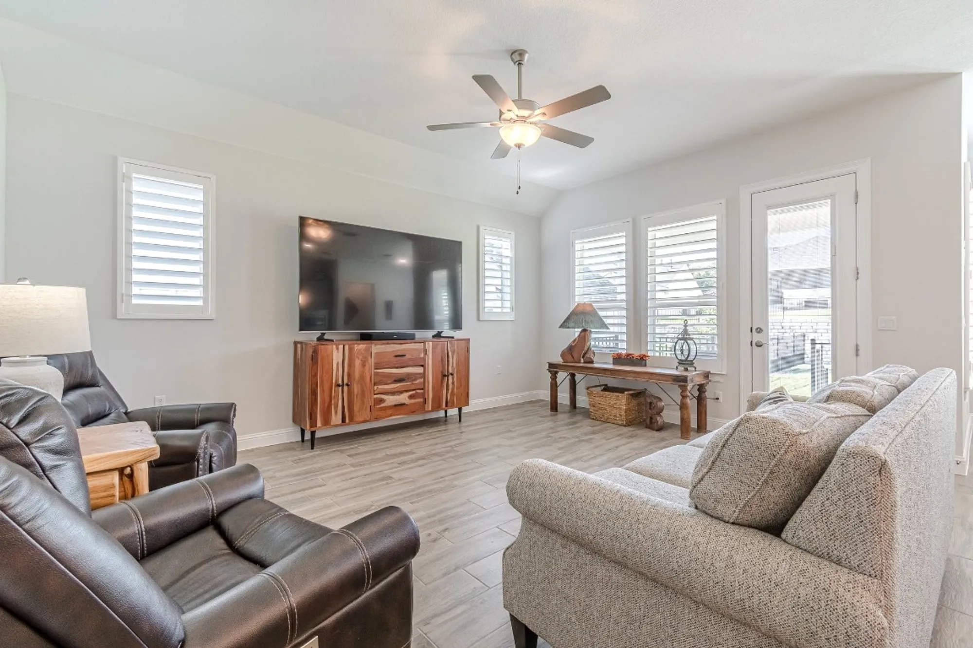 Property Slideshow image 5 of 39 | 243 singing sumac way, San Marcos, TX, 78666