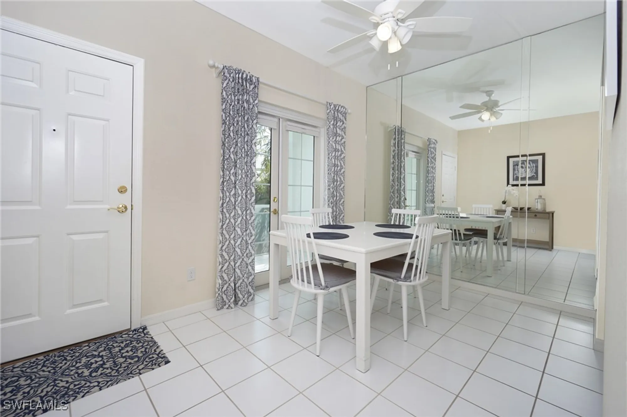 Property Slideshow image 13 of 34 | 853 tanbark dr 105, Naples, FL, 34108