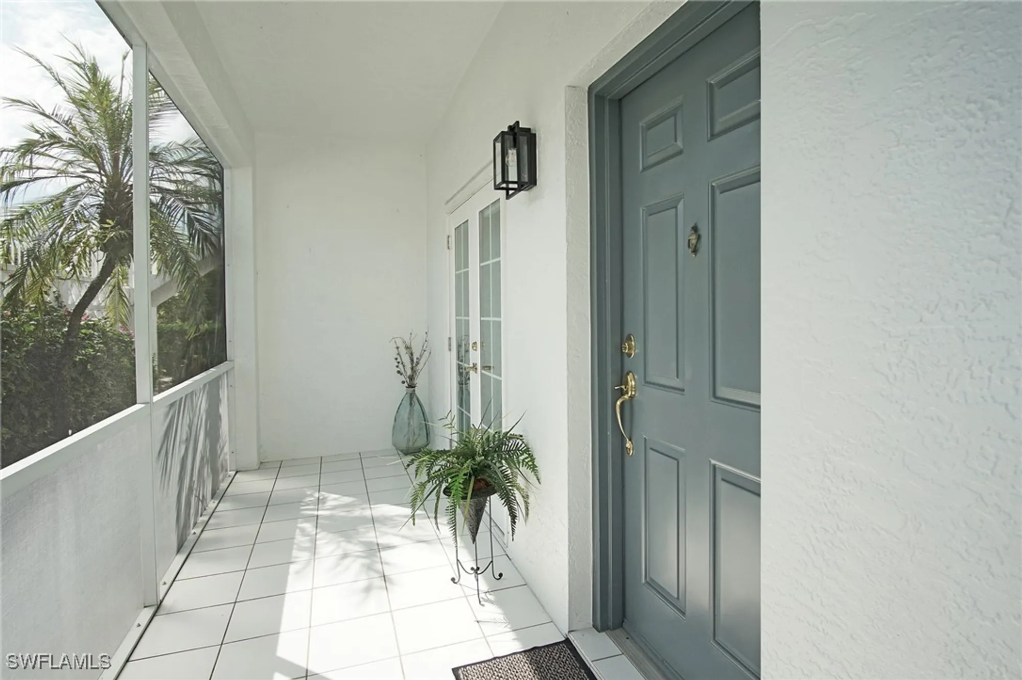 Property Slideshow image 3 of 34 | 853 tanbark dr 105, Naples, FL, 34108