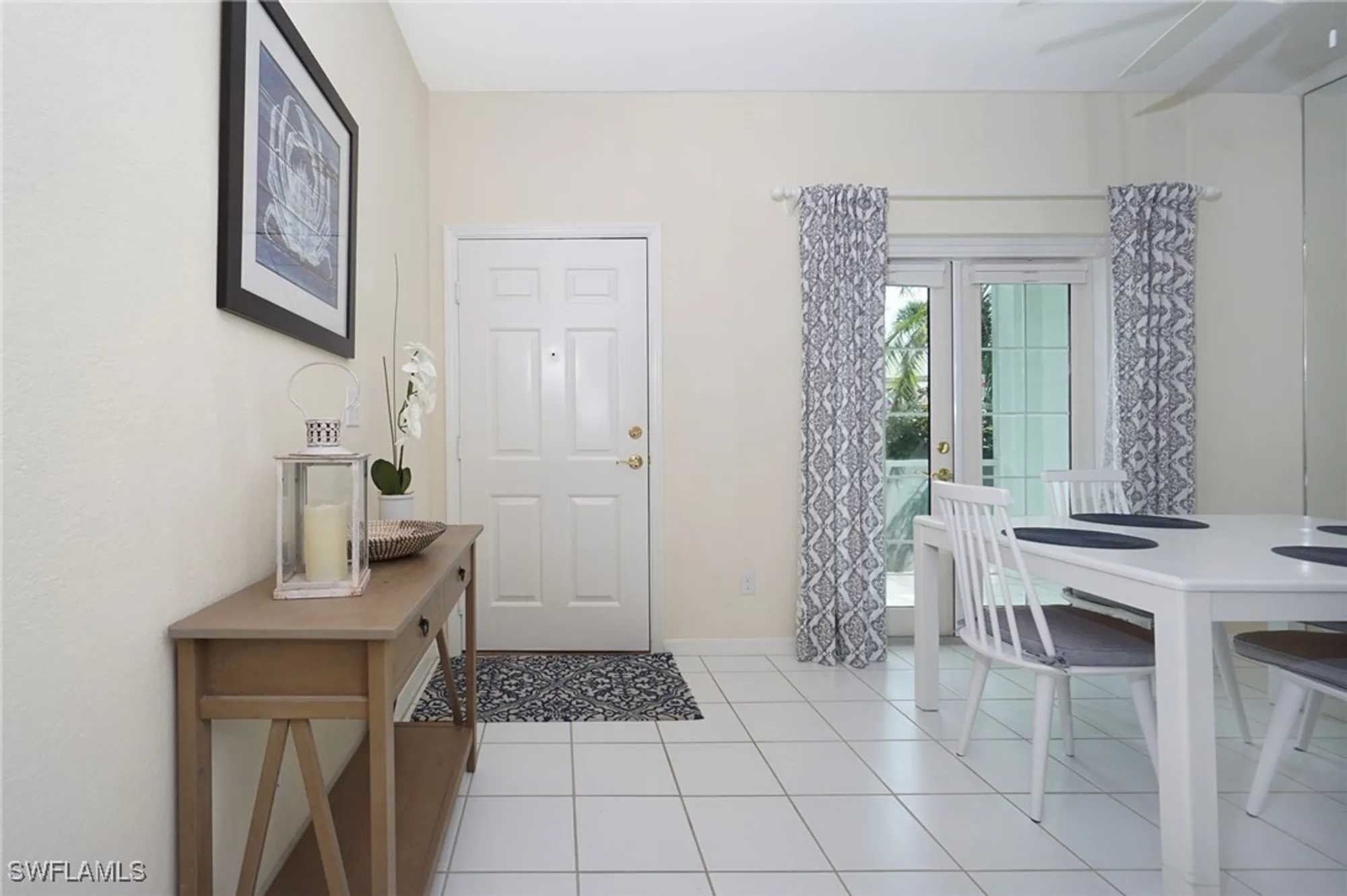 Property Slideshow image 4 of 34 | 853 tanbark dr 105, Naples, FL, 34108