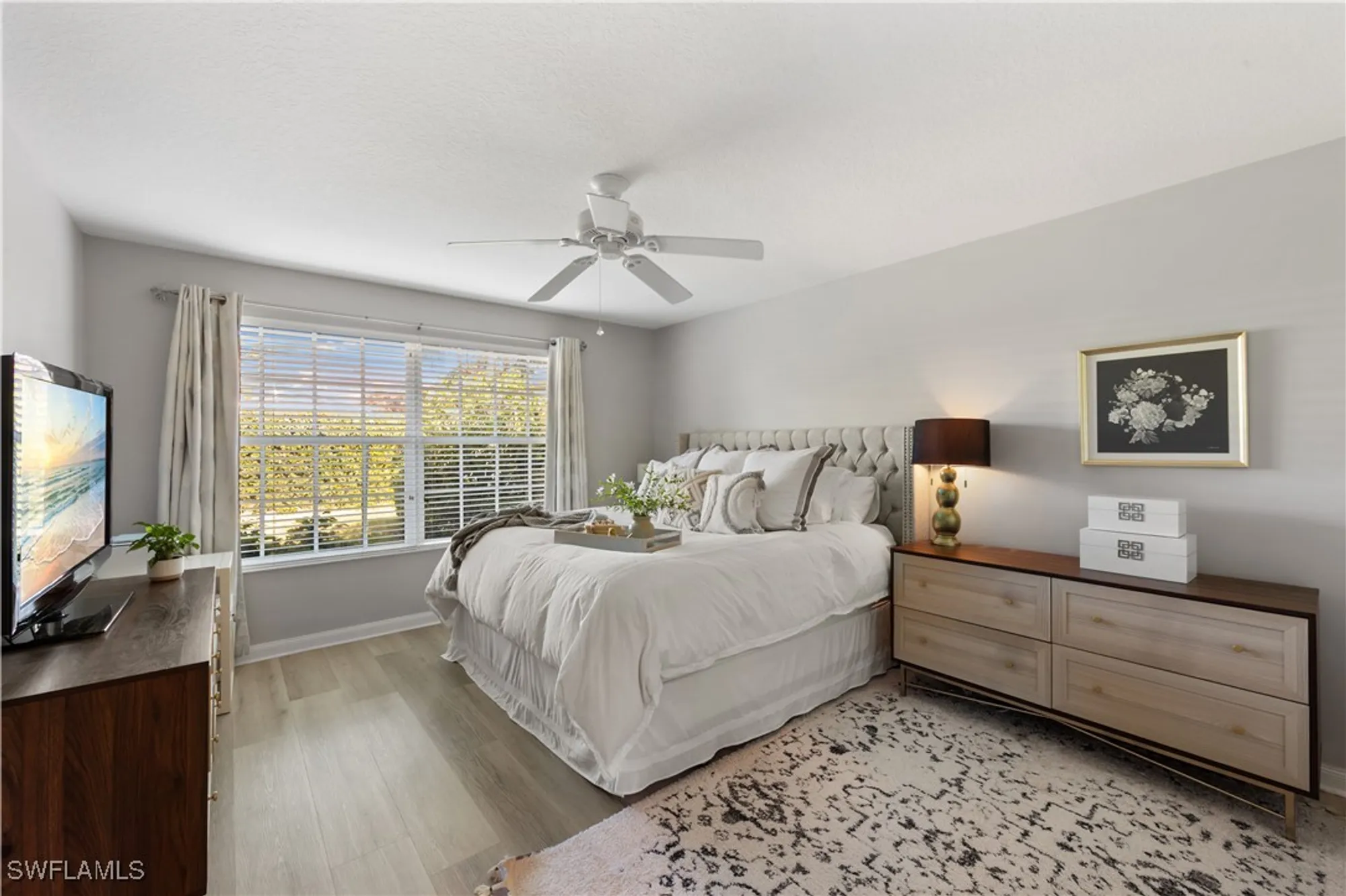 Property Slideshow image 17 of 44 | 3238 barbados ln, Naples, FL, 34119