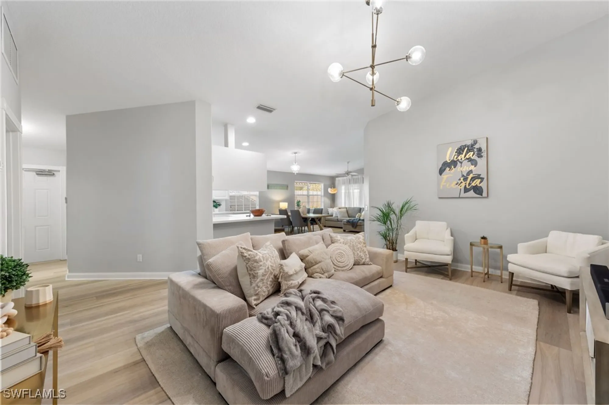 Property Slideshow image 11 of 44 | 3238 barbados ln, Naples, FL, 34119