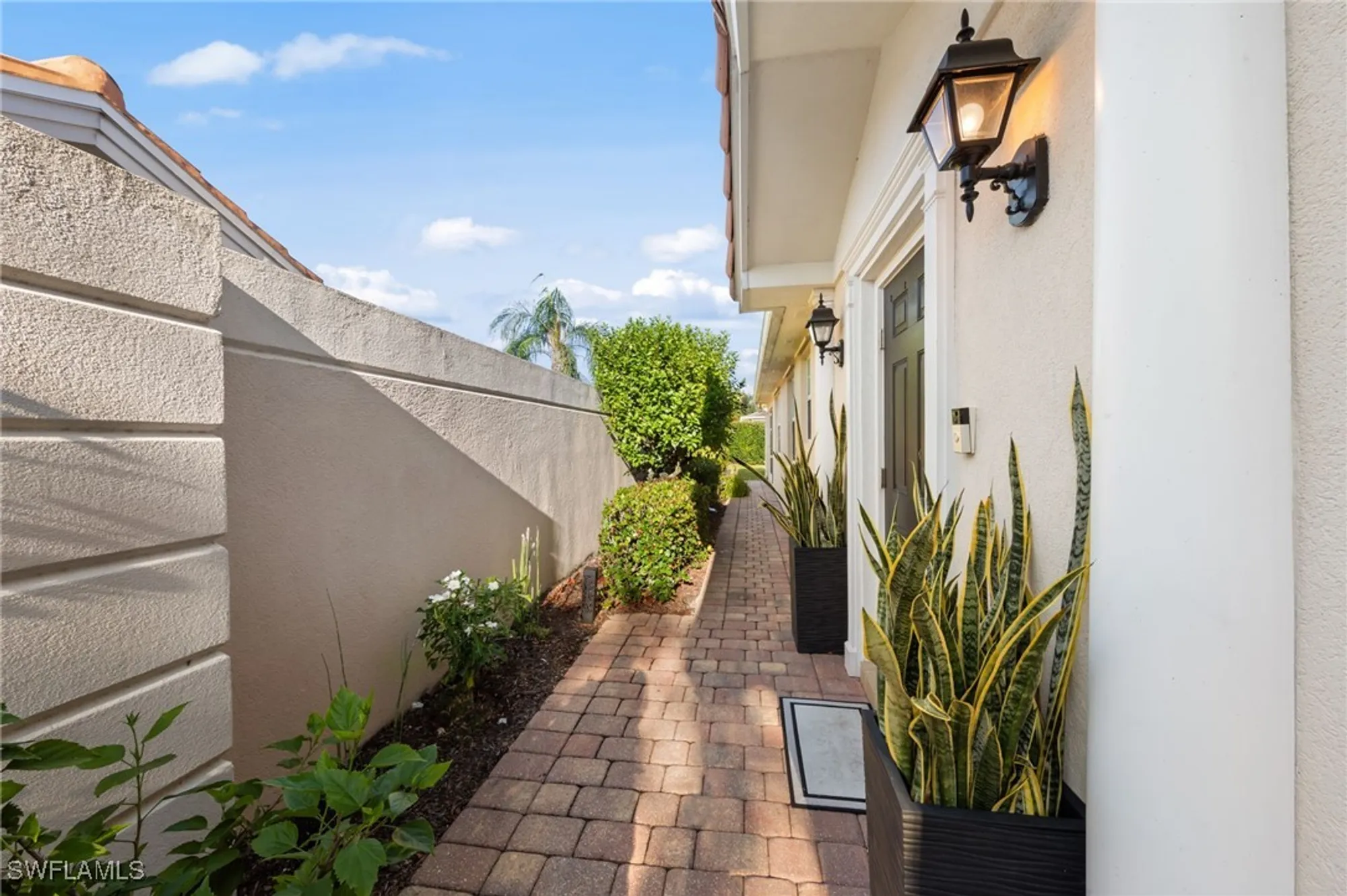 Property Slideshow image 26 of 44 | 3238 barbados ln, Naples, FL, 34119