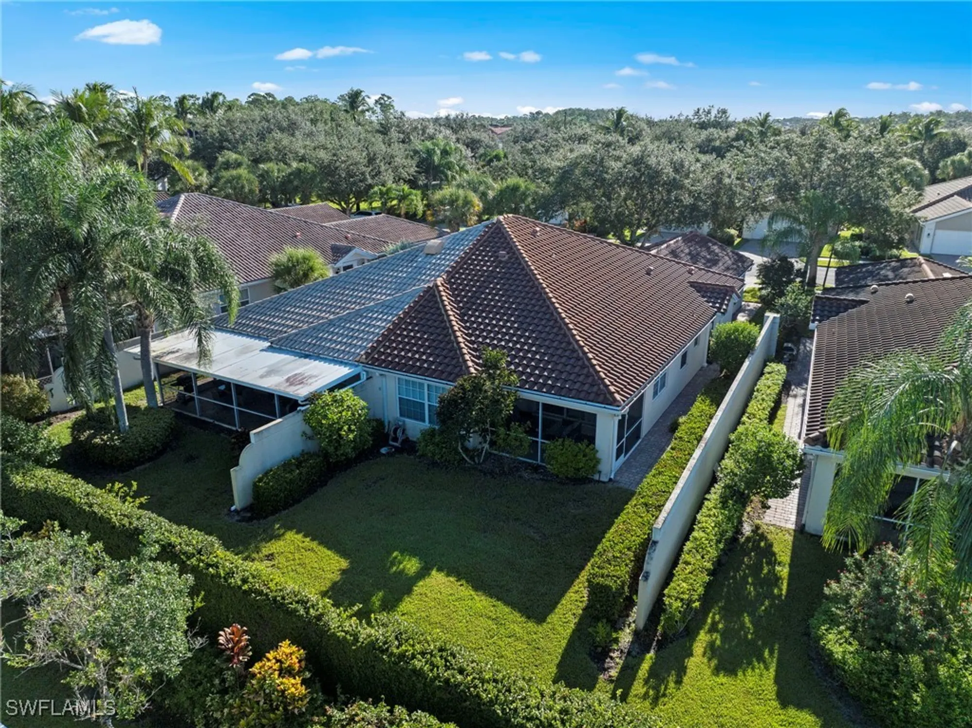 Property Slideshow image 30 of 44 | 3238 barbados ln, Naples, FL, 34119