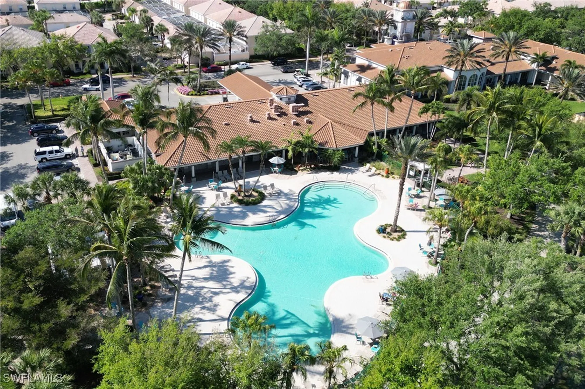 Property Slideshow image 31 of 44 | 3238 barbados ln, Naples, FL, 34119