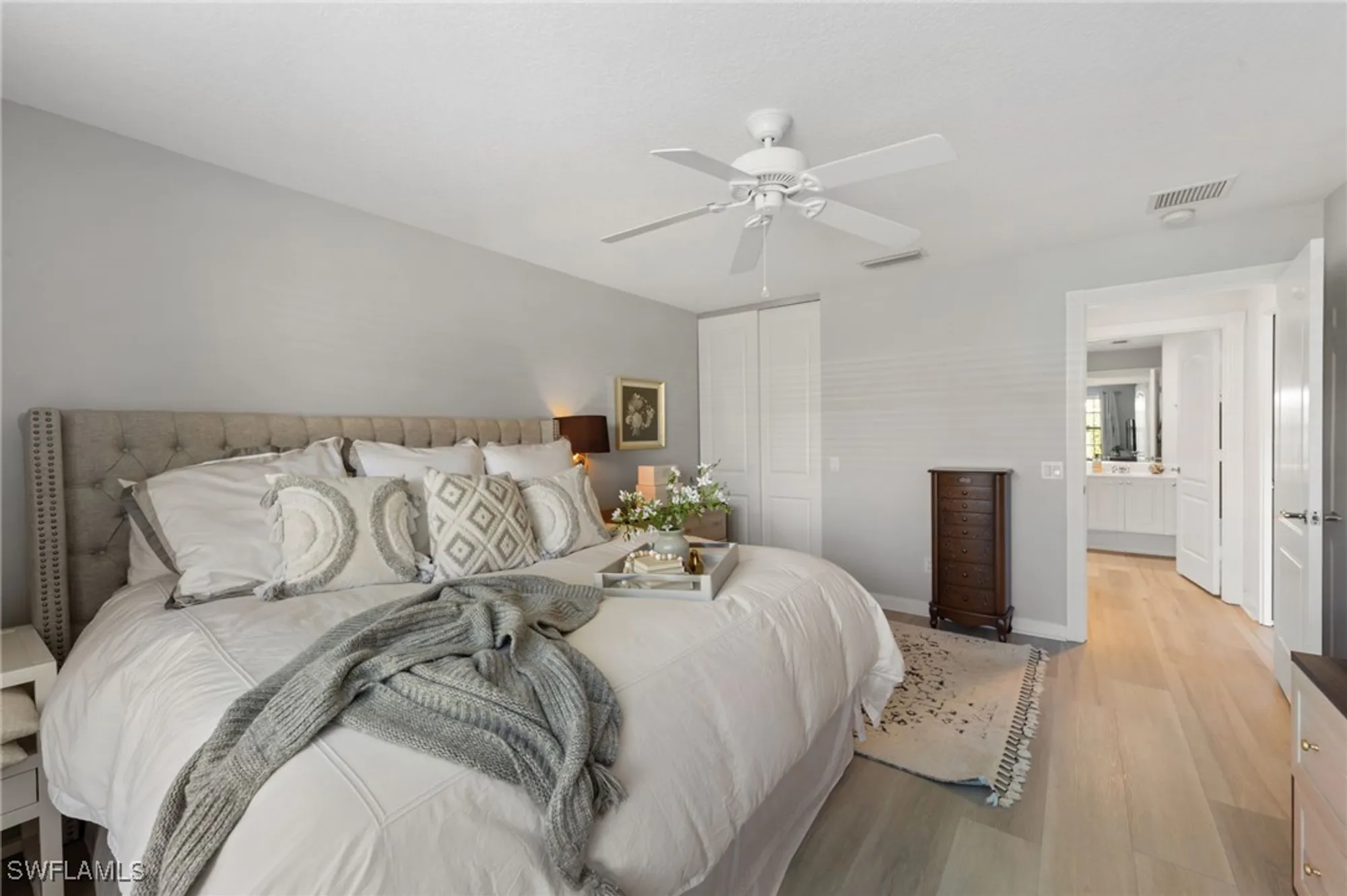 Property Slideshow image 4 of 44 | 3238 barbados ln, Naples, FL, 34119