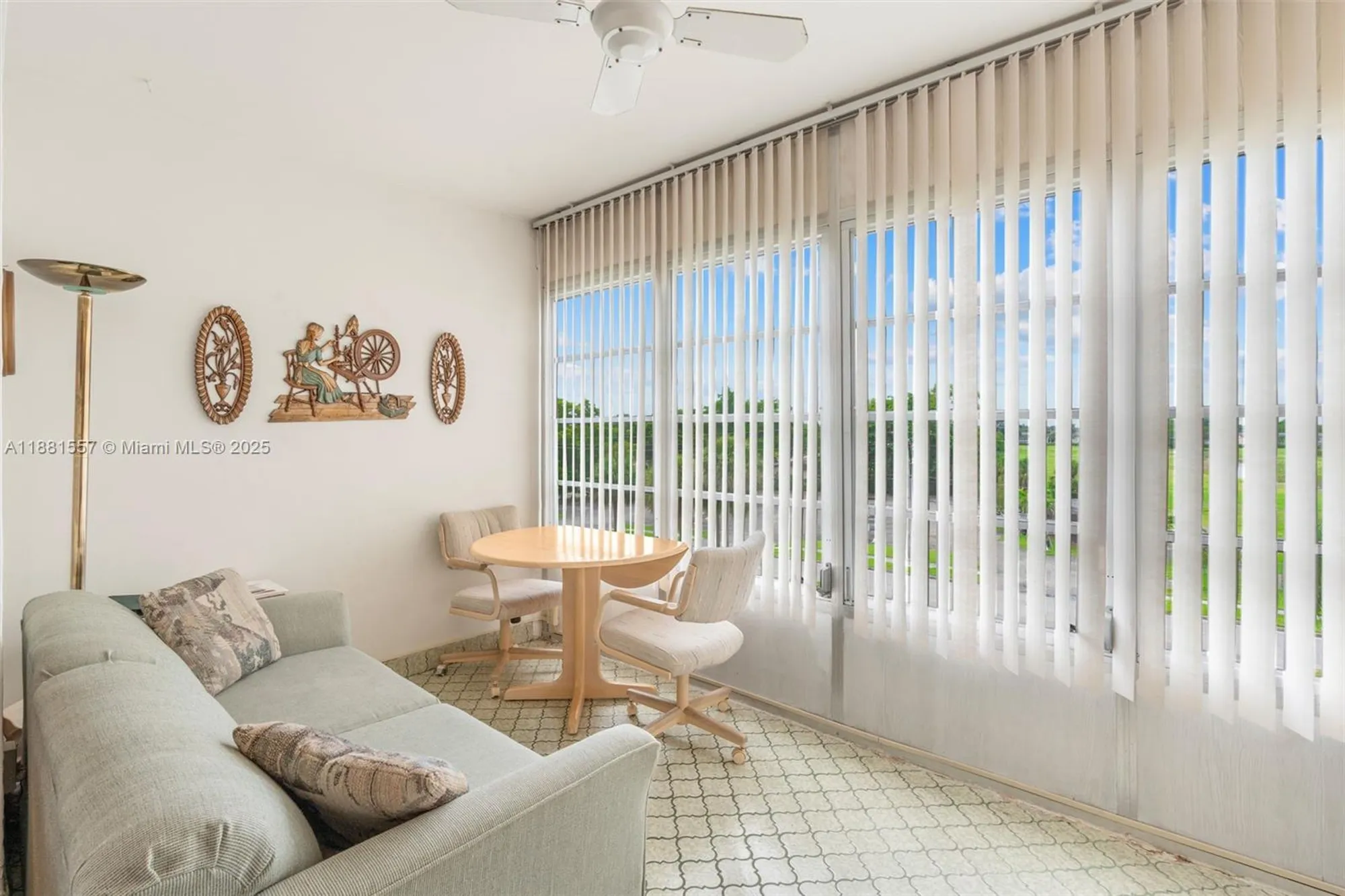 Property Slideshow image 15 of 20 | 1005 country club dr 405, Margate, FL, 33063
