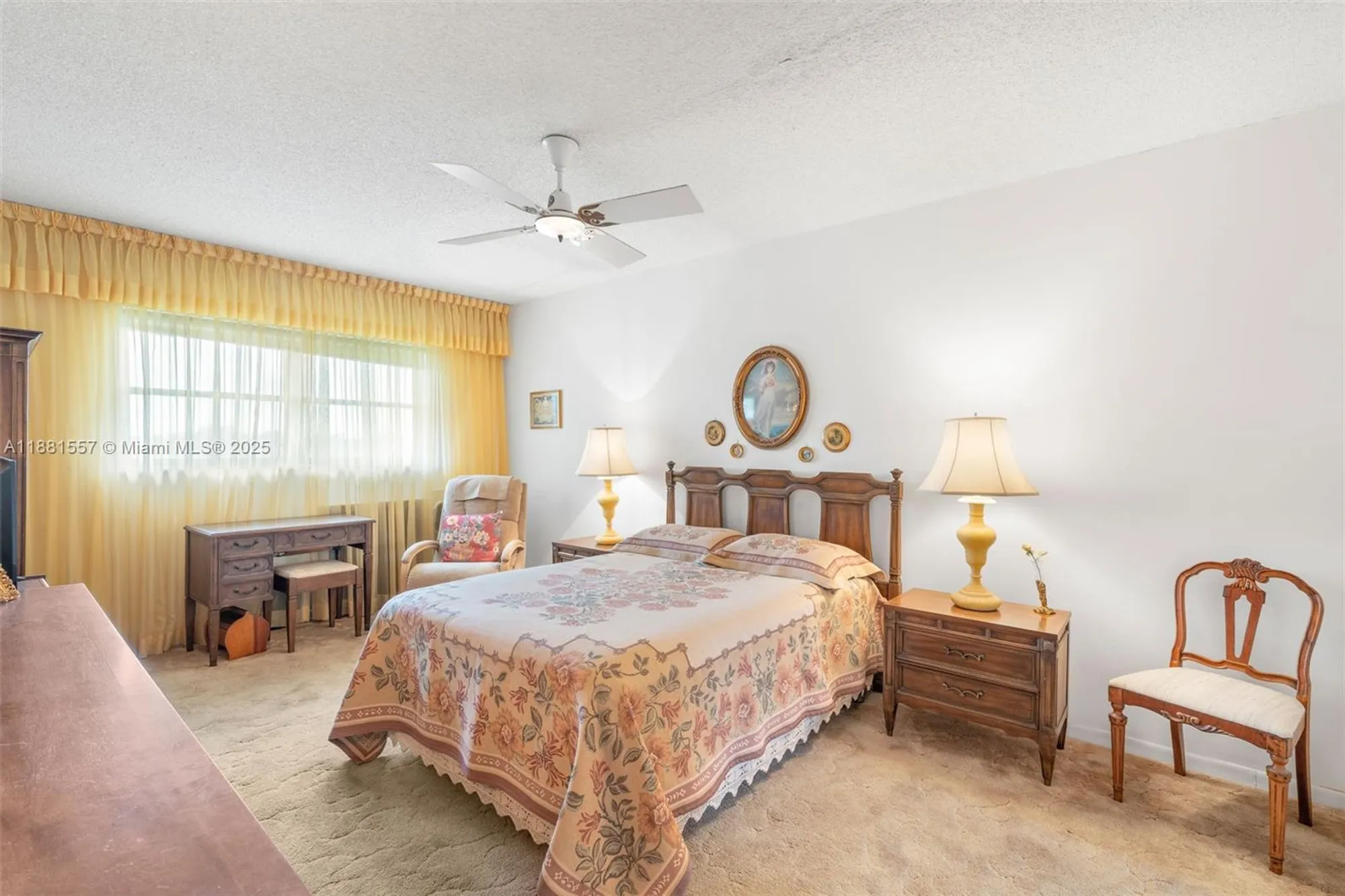 Property Slideshow image 11 of 20 | 1005 country club dr 405, Margate, FL, 33063