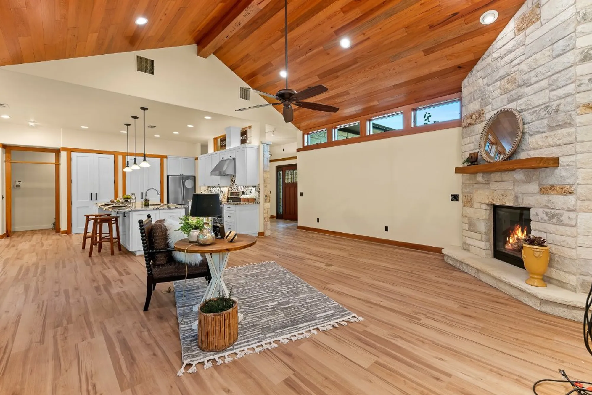 Property Slideshow image 10 of 40 | 102 potter ln, Georgetown, TX, 78633