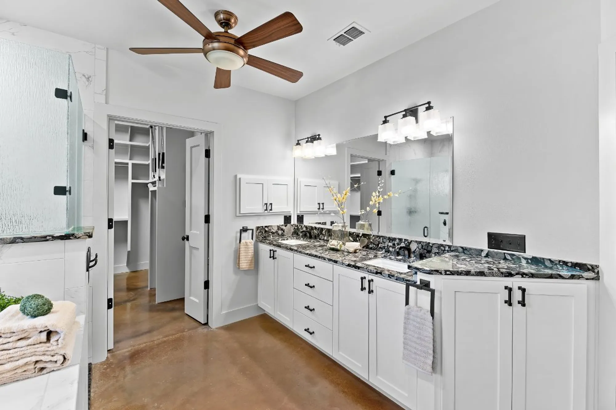 Property Slideshow image 26 of 40 | 102 potter ln, Georgetown, TX, 78633