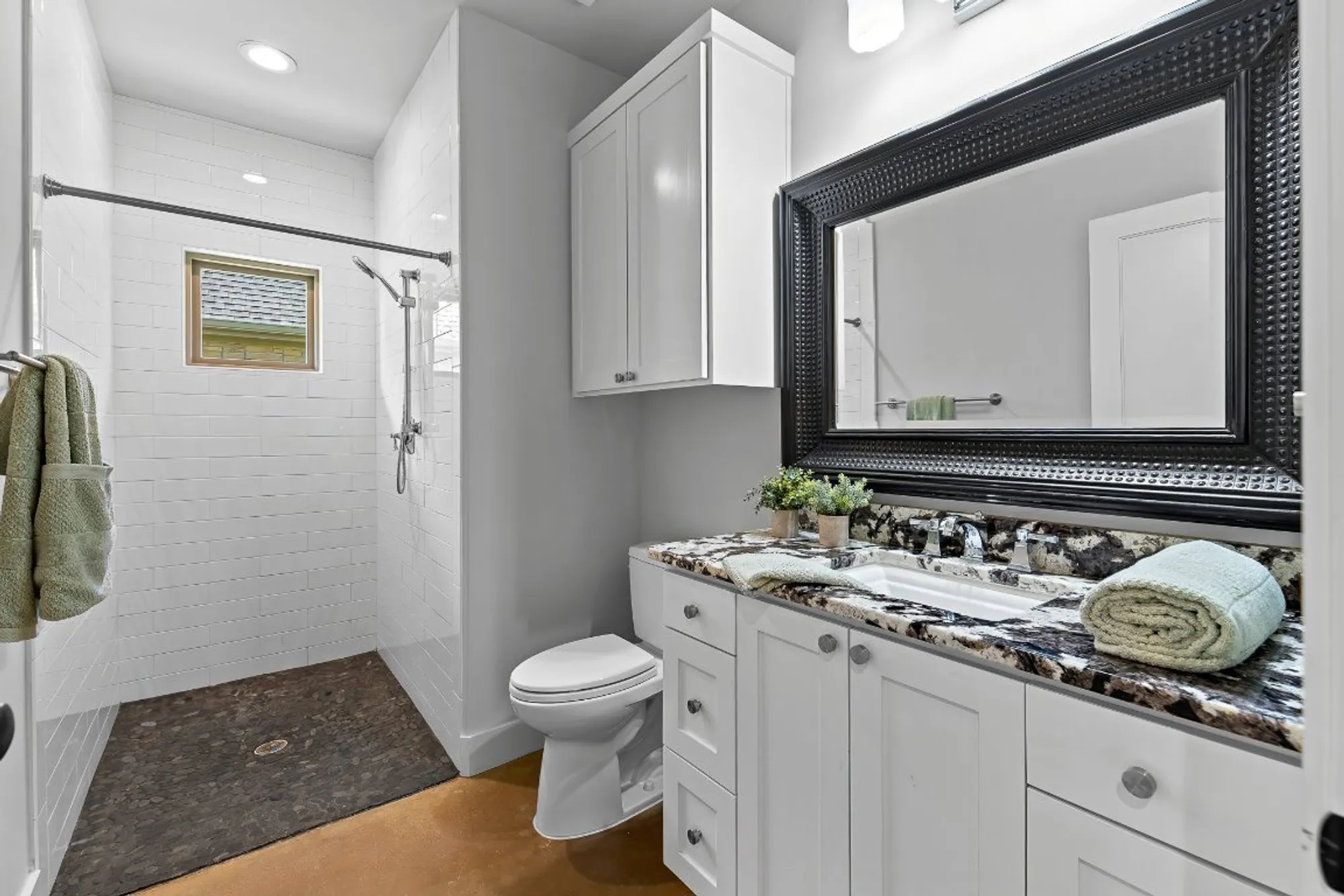 Property Slideshow image 32 of 40 | 102 potter ln, Georgetown, TX, 78633