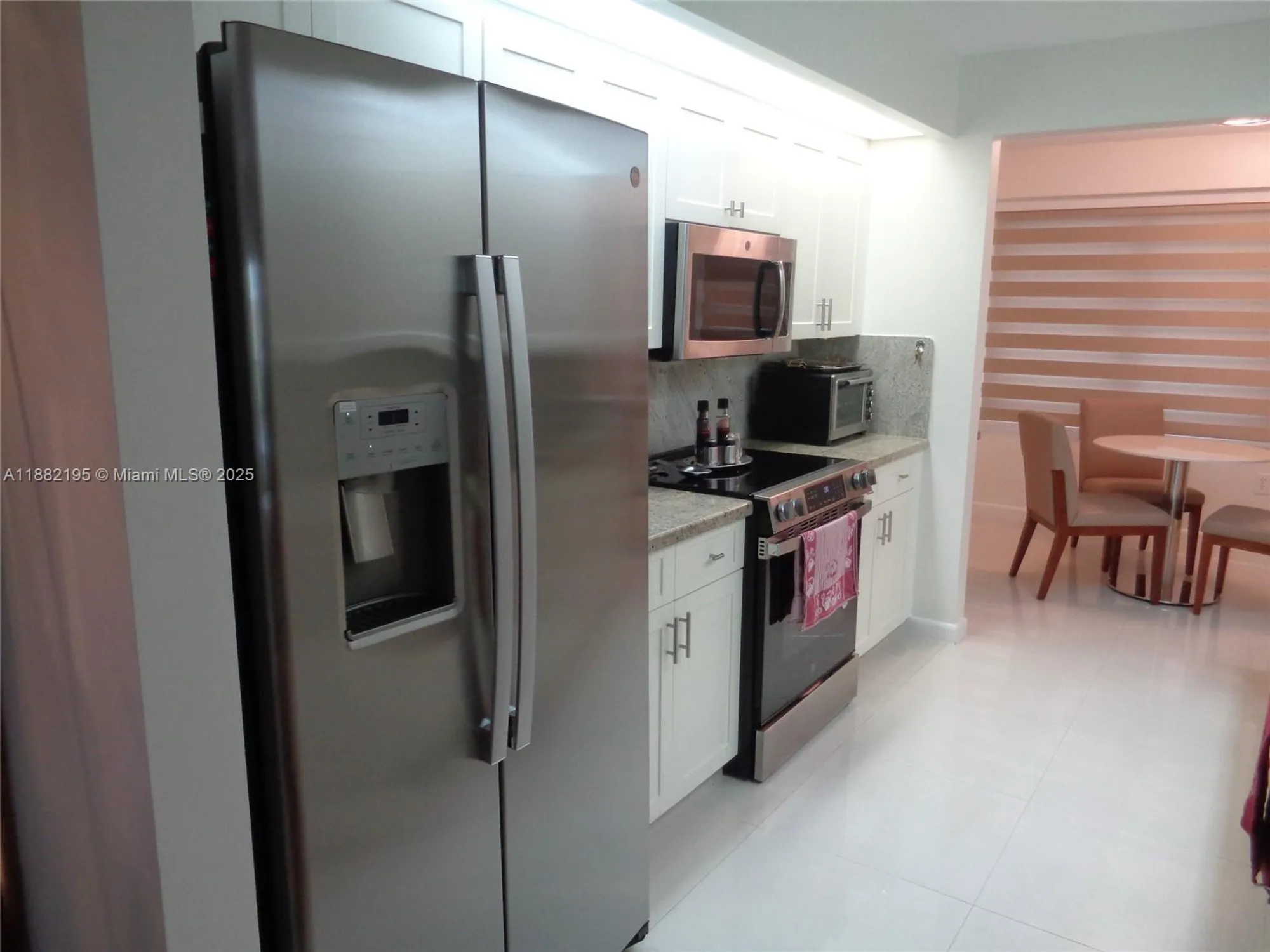 Property Slideshow image 17 of 52 | 701 sw 141st ave 412r, Pembroke Pines, FL, 33027