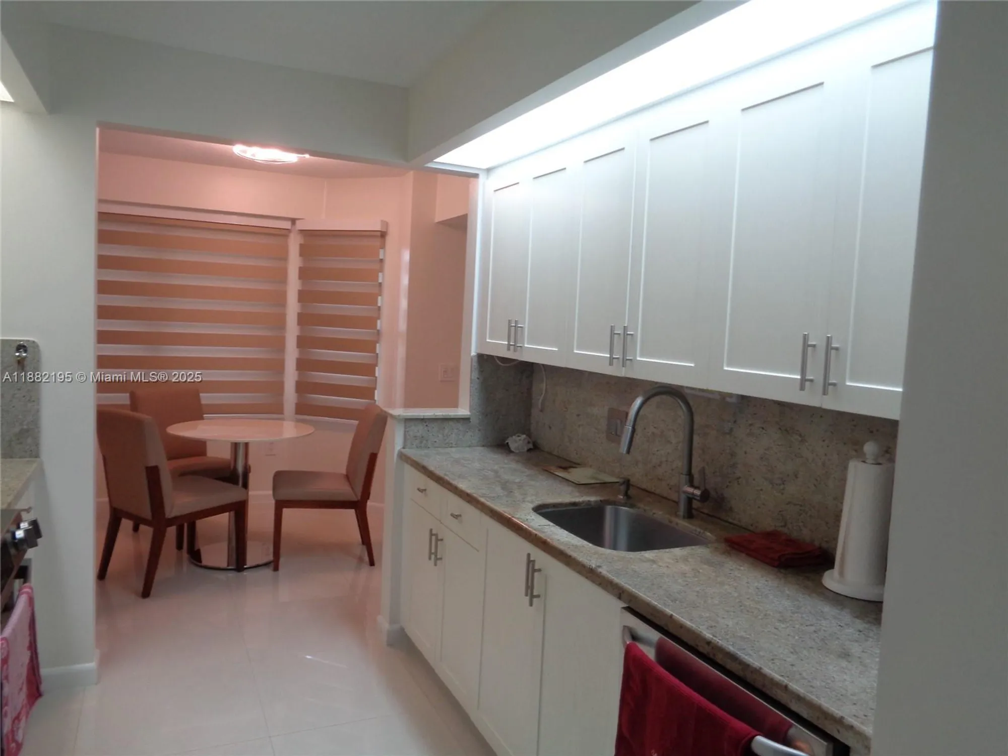 Property Slideshow image 19 of 52 | 701 sw 141st ave 412r, Pembroke Pines, FL, 33027