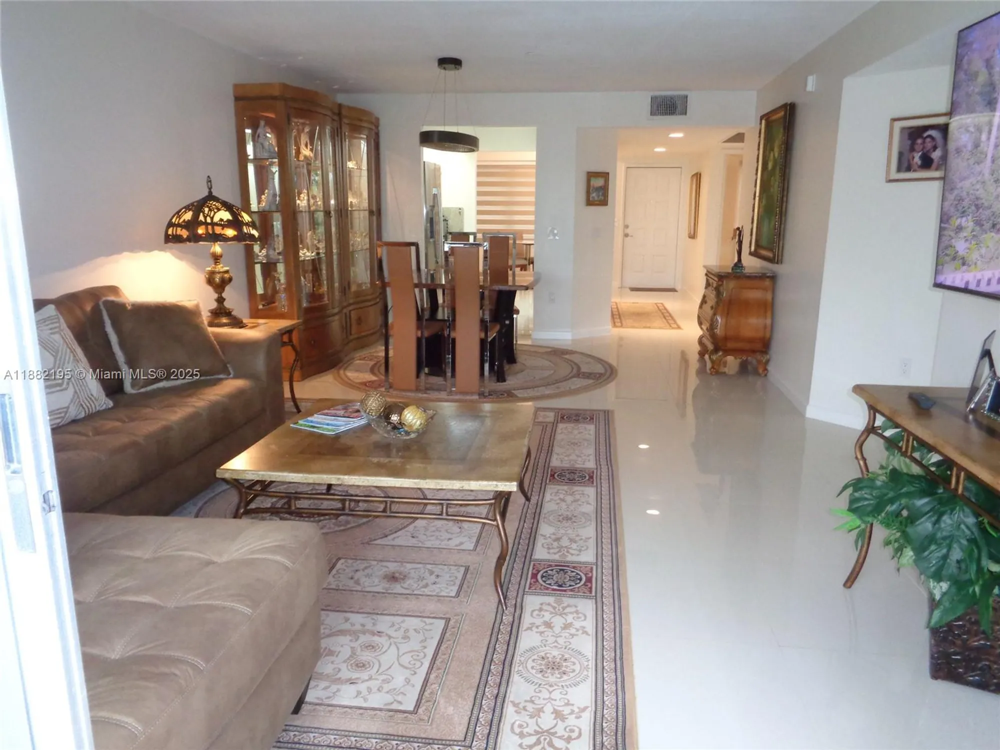 Property Slideshow image 27 of 52 | 701 sw 141st ave 412r, Pembroke Pines, FL, 33027