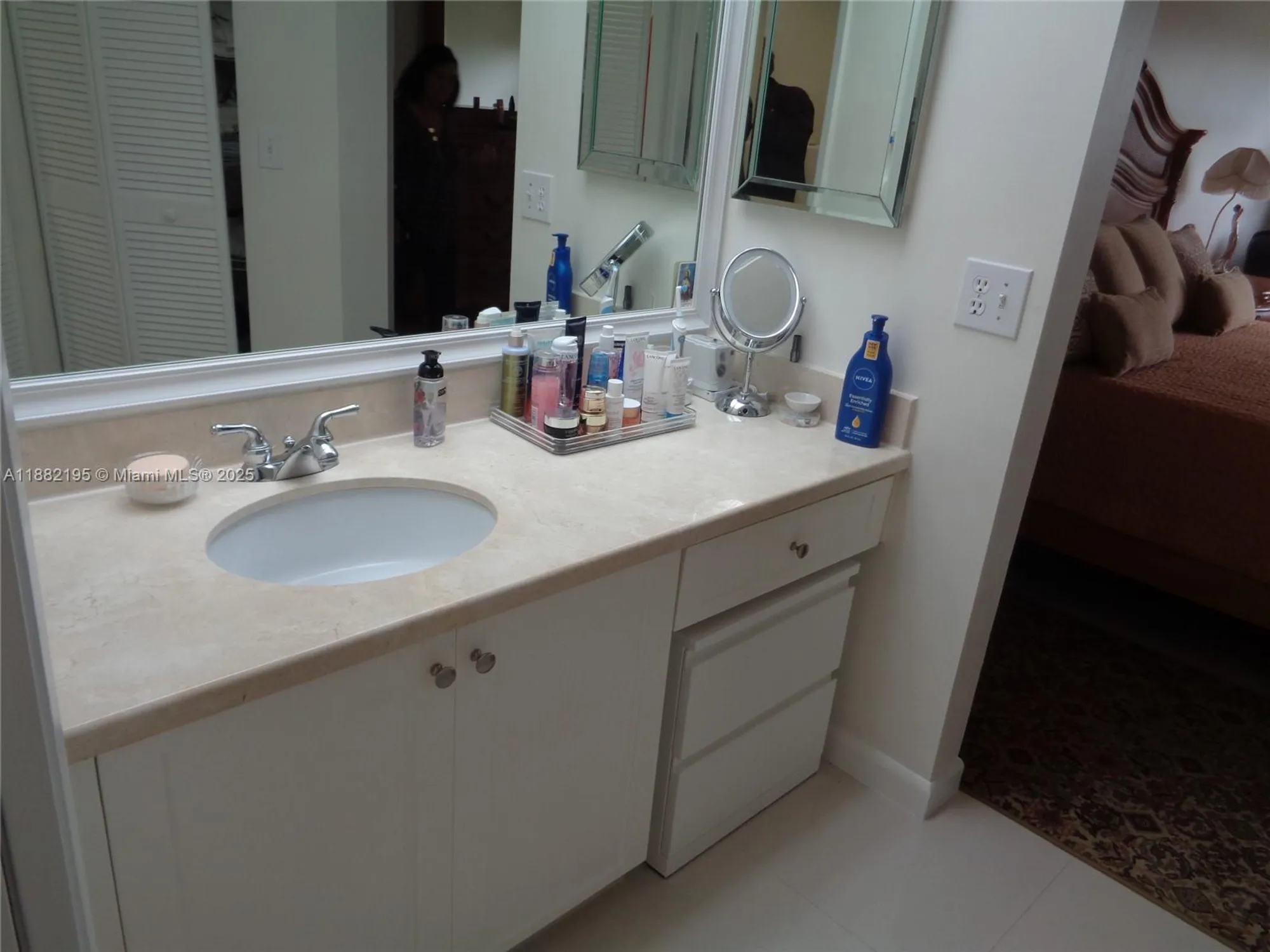 Property Slideshow image 37 of 52 | 701 sw 141st ave 412r, Pembroke Pines, FL, 33027