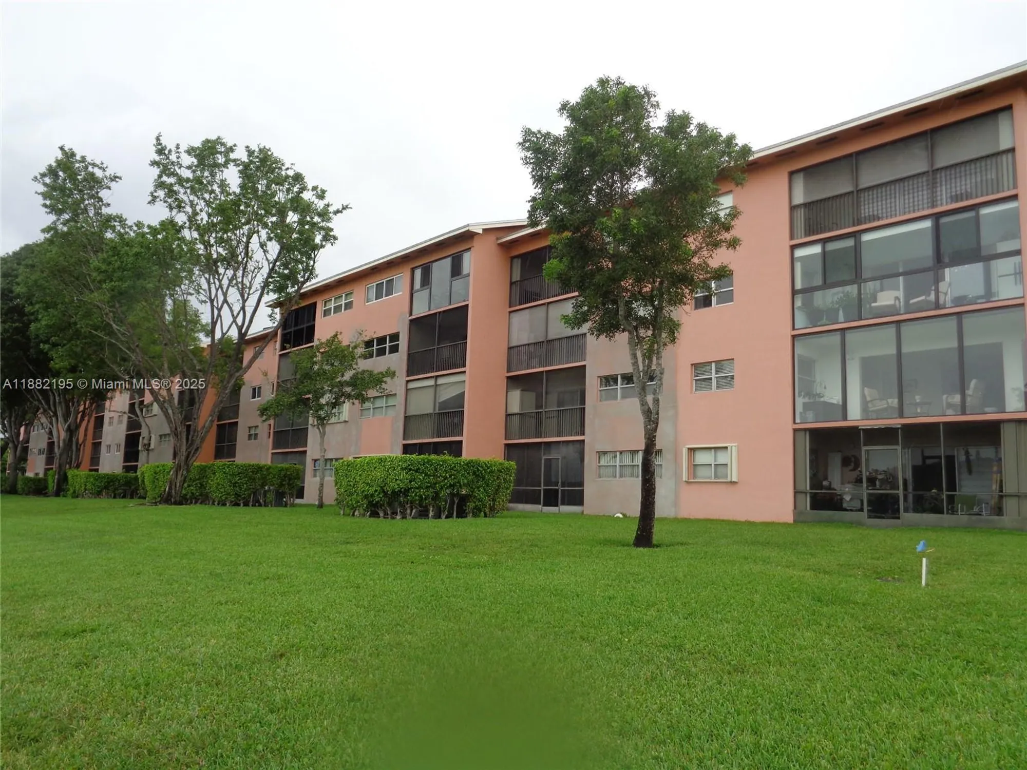 Property Slideshow image 48 of 52 | 701 sw 141st ave 412r, Pembroke Pines, FL, 33027