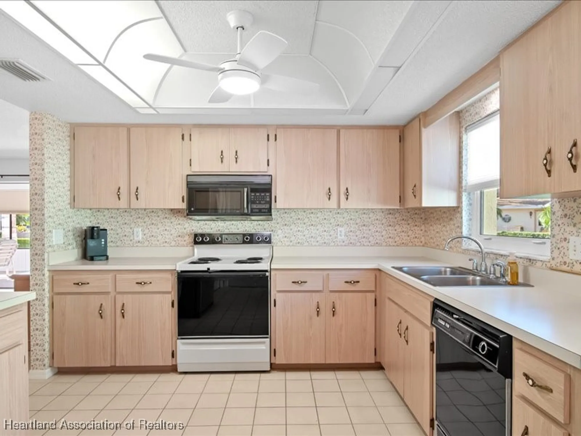 Property Slideshow image 15 of 46 | 20 chestnut trl, Lake Placid, FL, 33852