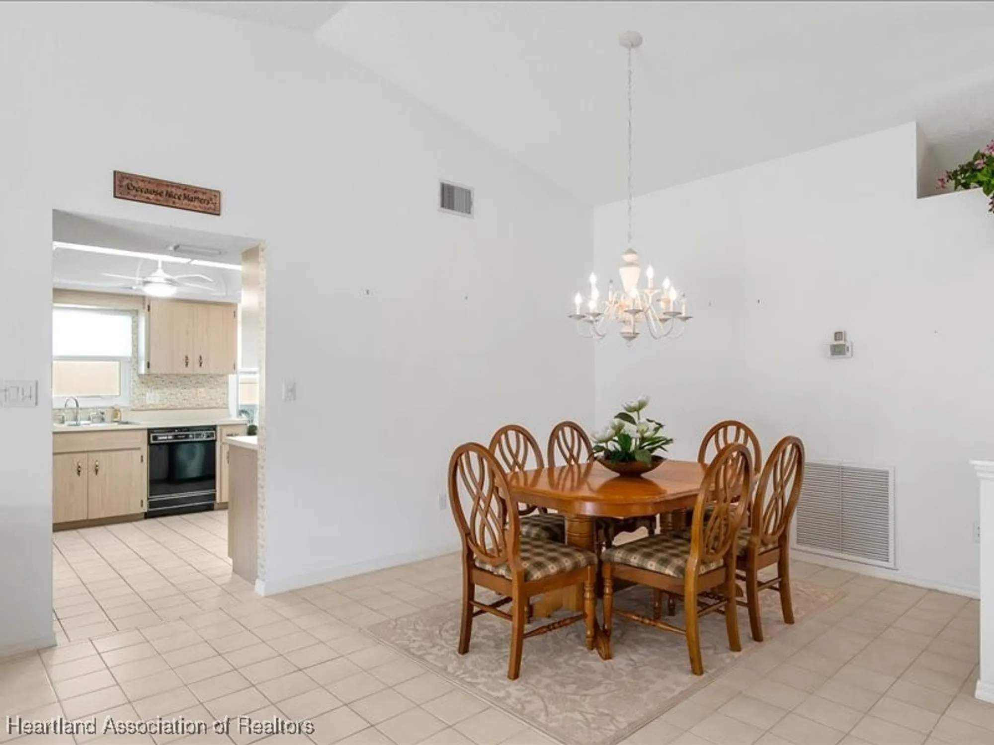 Property Slideshow image 12 of 46 | 20 chestnut trl, Lake Placid, FL, 33852