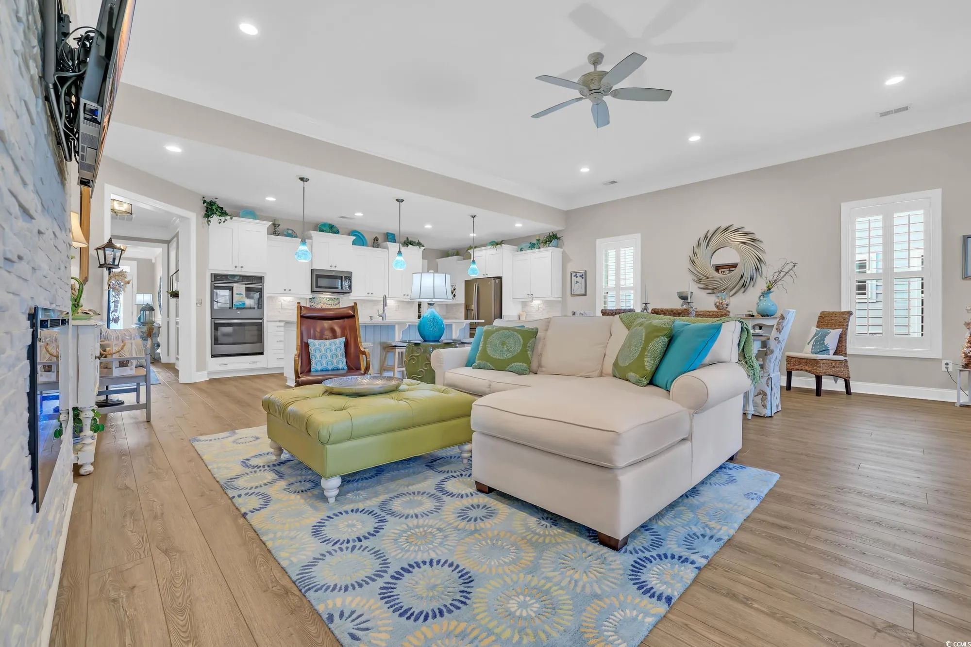 Property Slideshow image 12 of 40 | 1959 silver spring ln, Myrtle Beach, SC, 29577