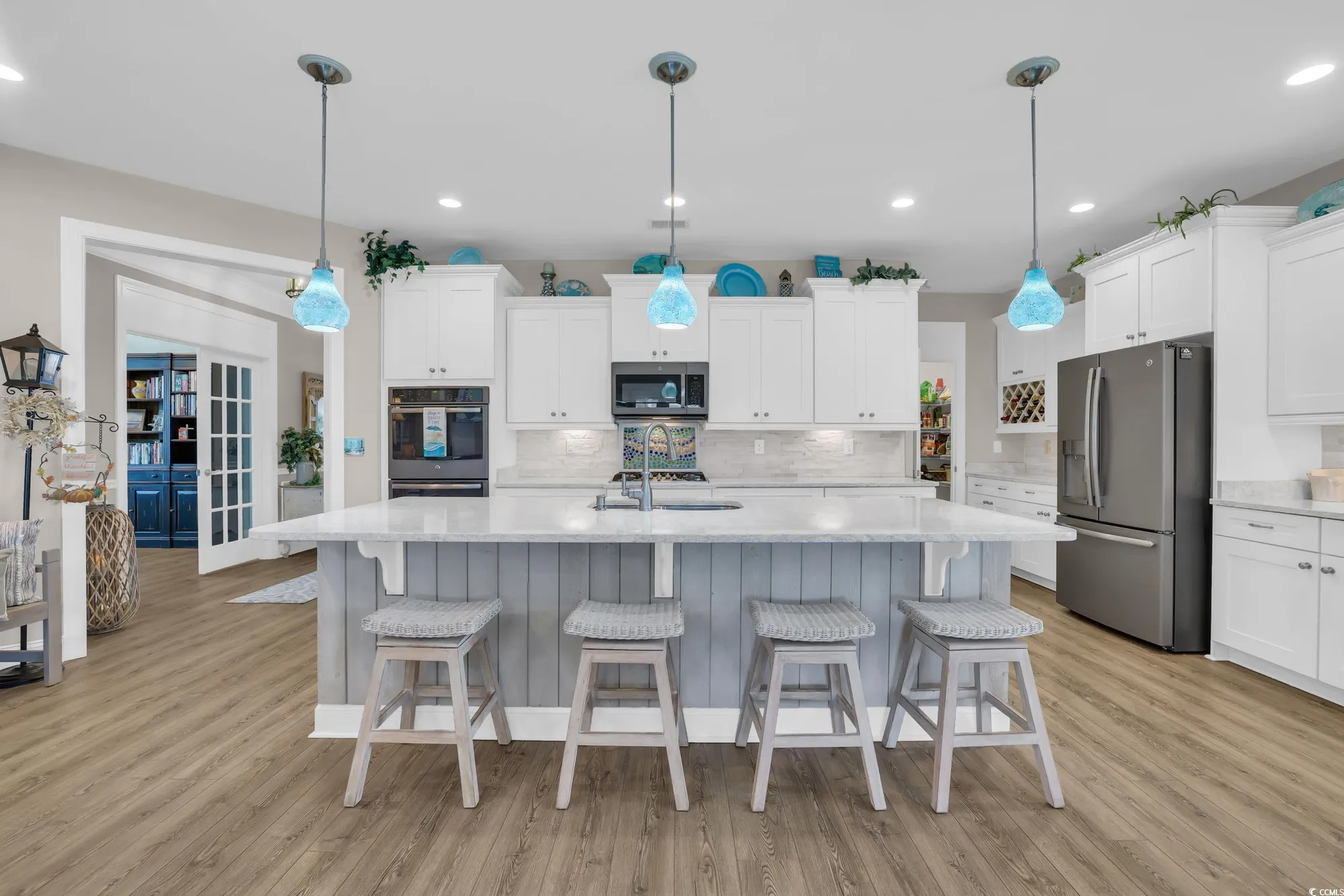 Property Slideshow image 8 of 40 | 1959 silver spring ln, Myrtle Beach, SC, 29577