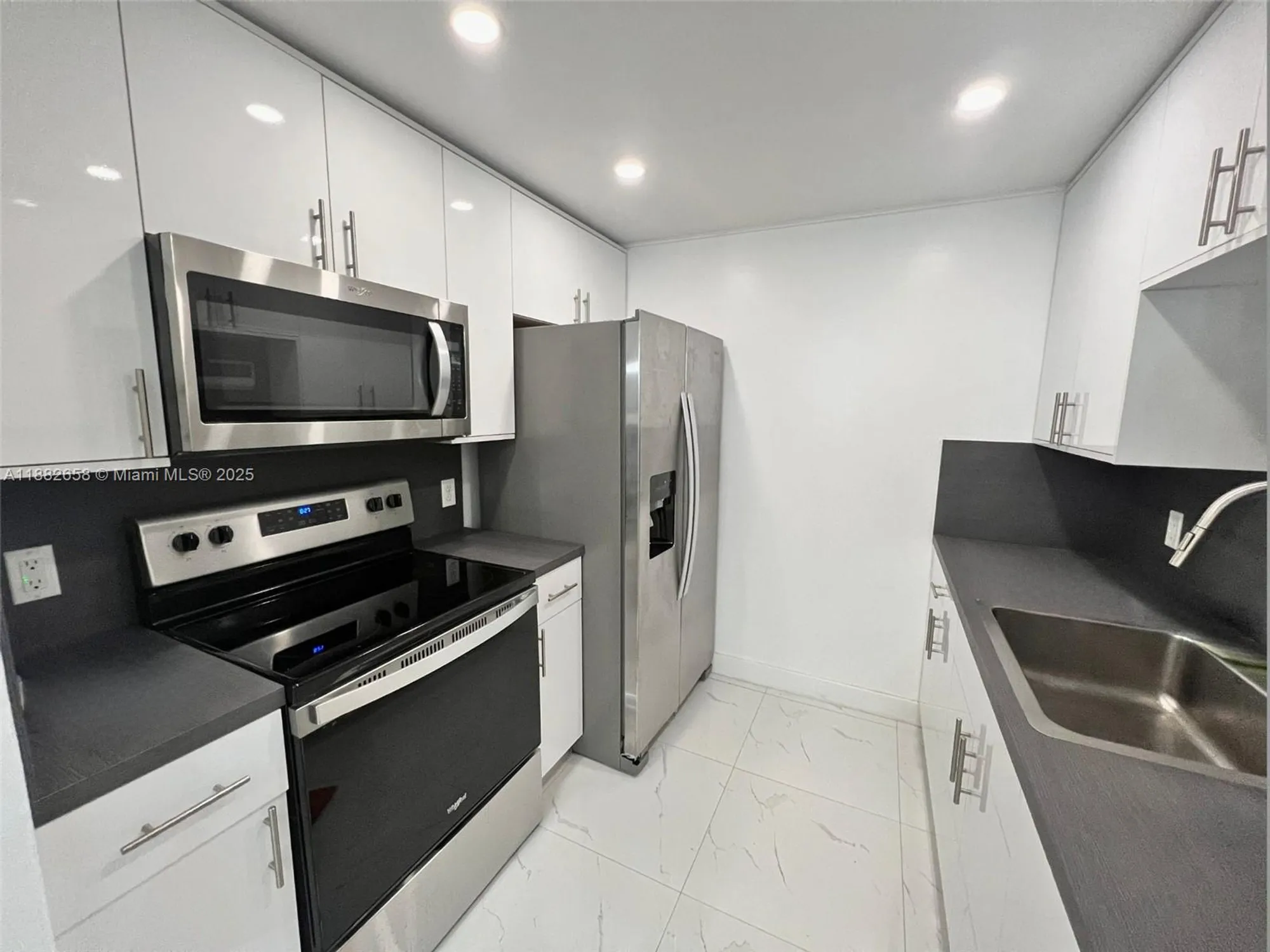 Property Slideshow image 1 of 8 | 200 sw 132nd way apt 203l, Pembroke Pines, FL, 33027