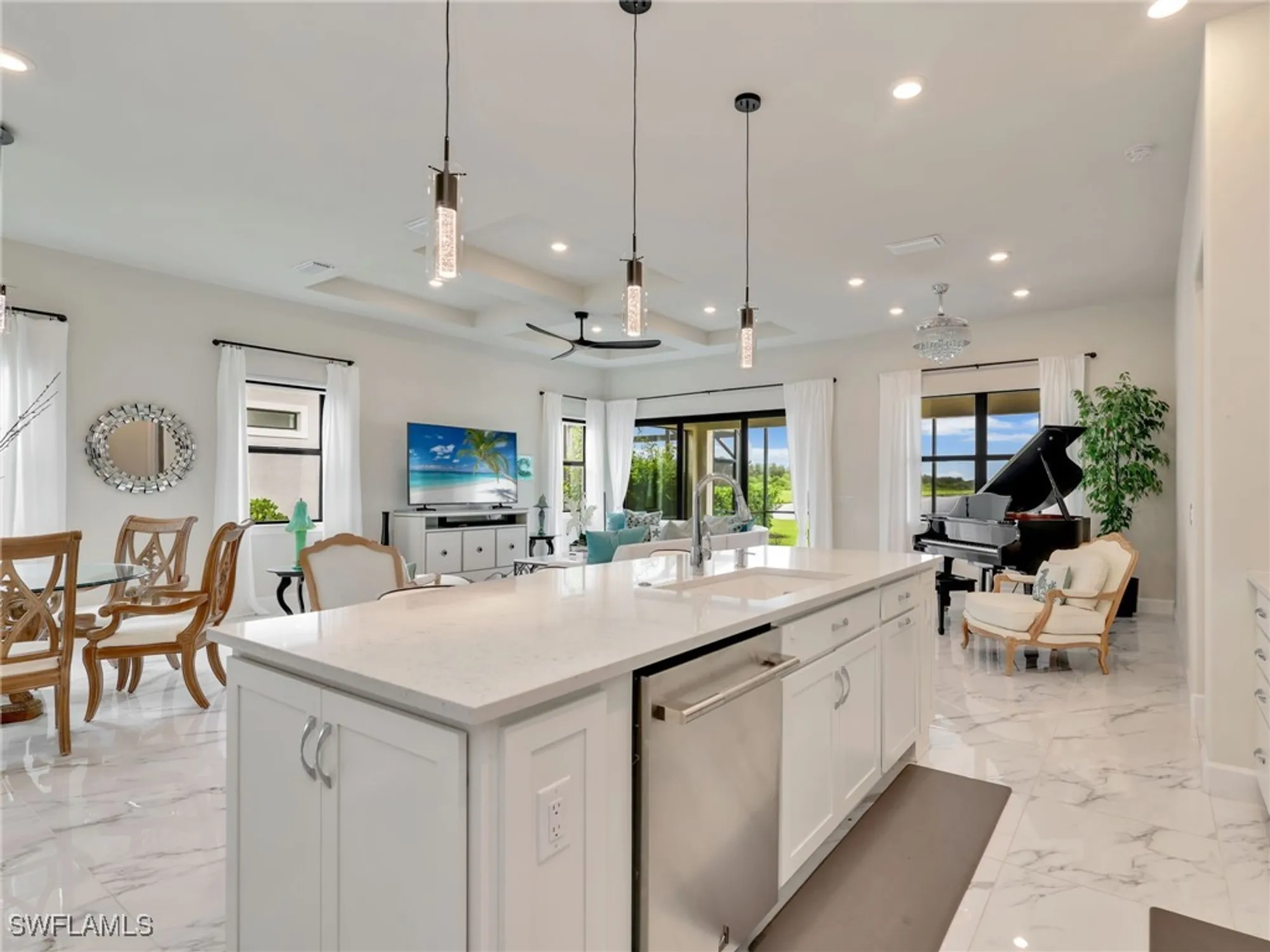 Property Slideshow image 17 of 44 | 19724 aqua view ln, Fort Myers, FL, 33913