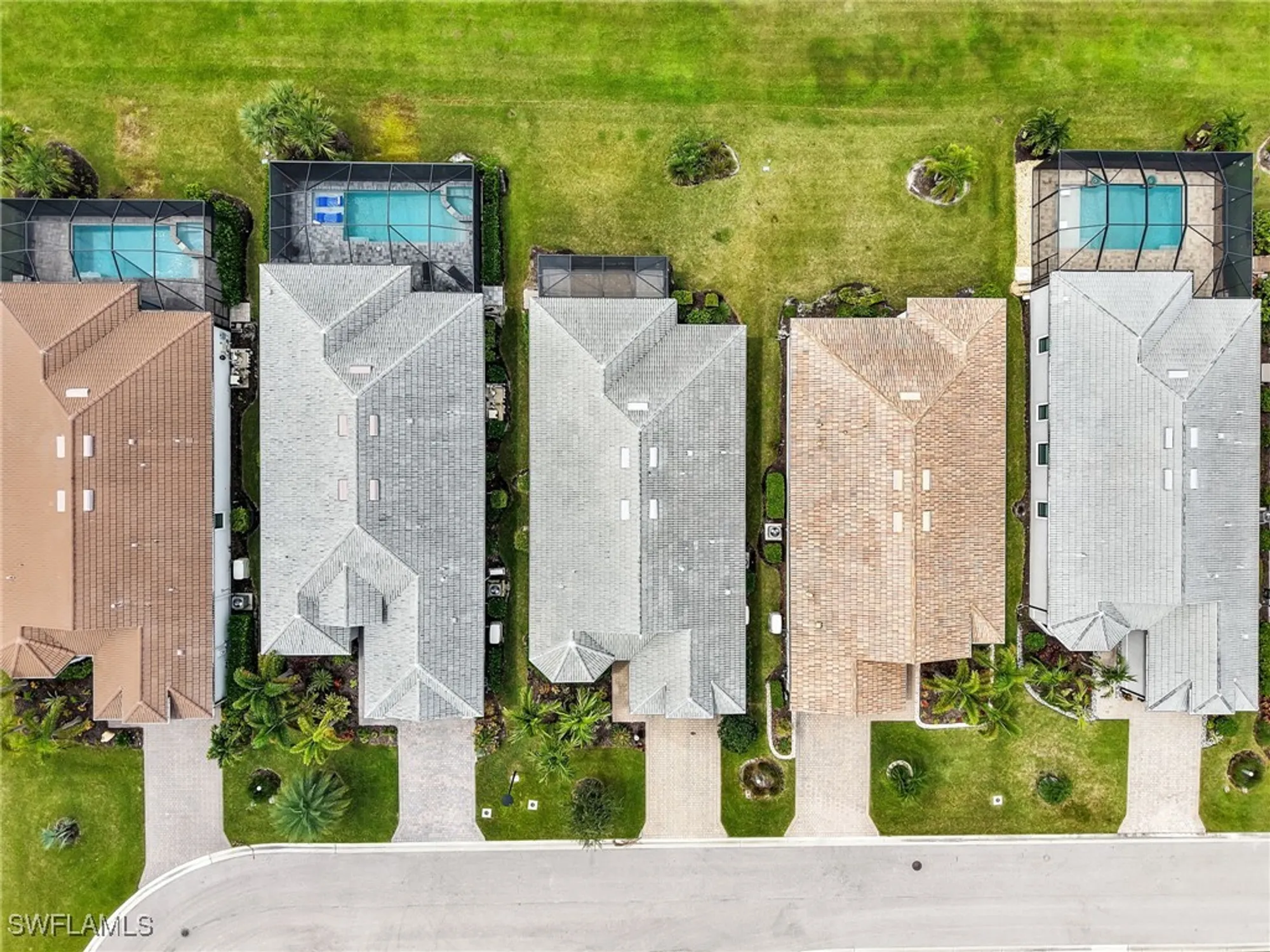 Property Slideshow image 36 of 44 | 19724 aqua view ln, Fort Myers, FL, 33913