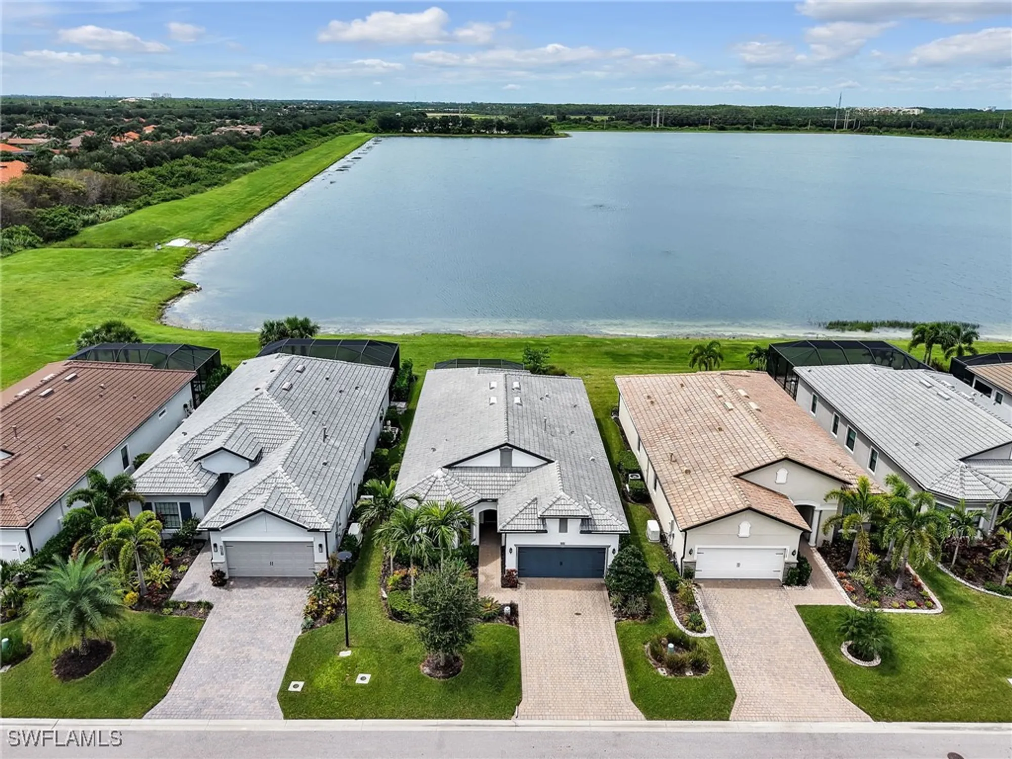 Property Slideshow image 37 of 44 | 19724 aqua view ln, Fort Myers, FL, 33913