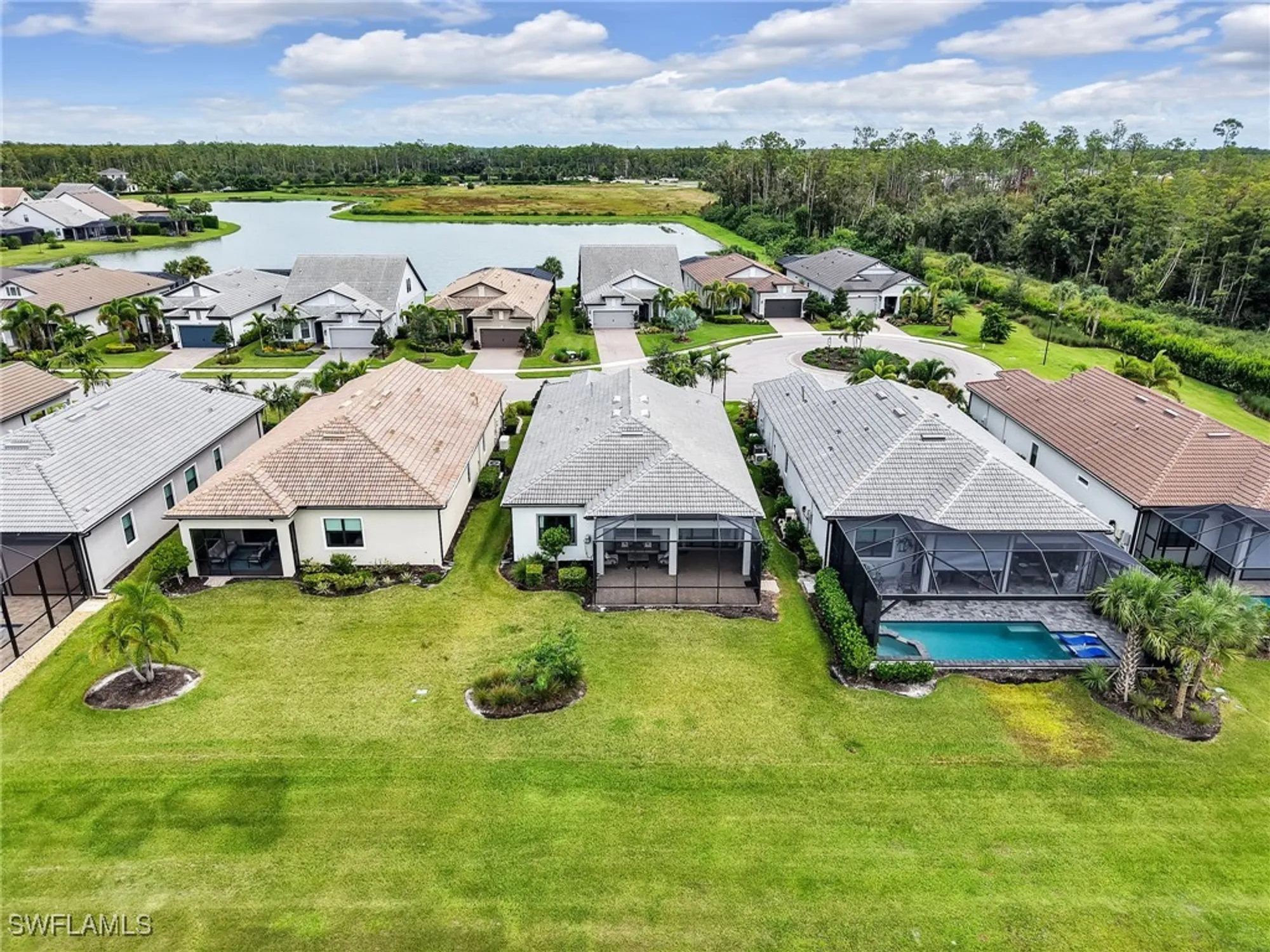 Property Slideshow image 38 of 44 | 19724 aqua view ln, Fort Myers, FL, 33913