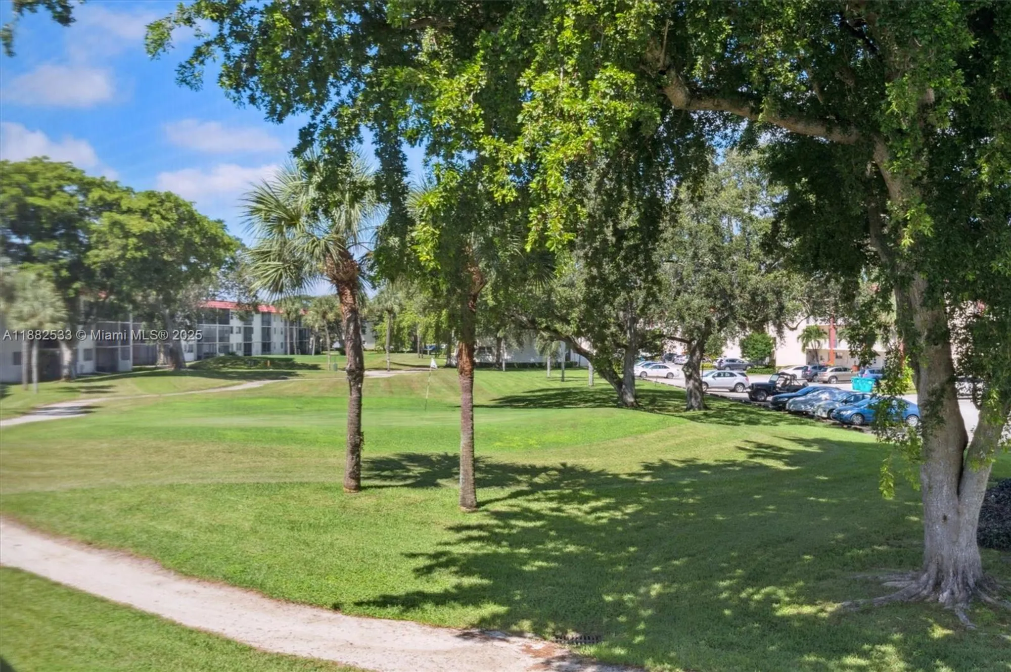 Property Slideshow image 15 of 27 | 611 s hollybrook dr apt 205, Pembroke Pines, FL, 33025