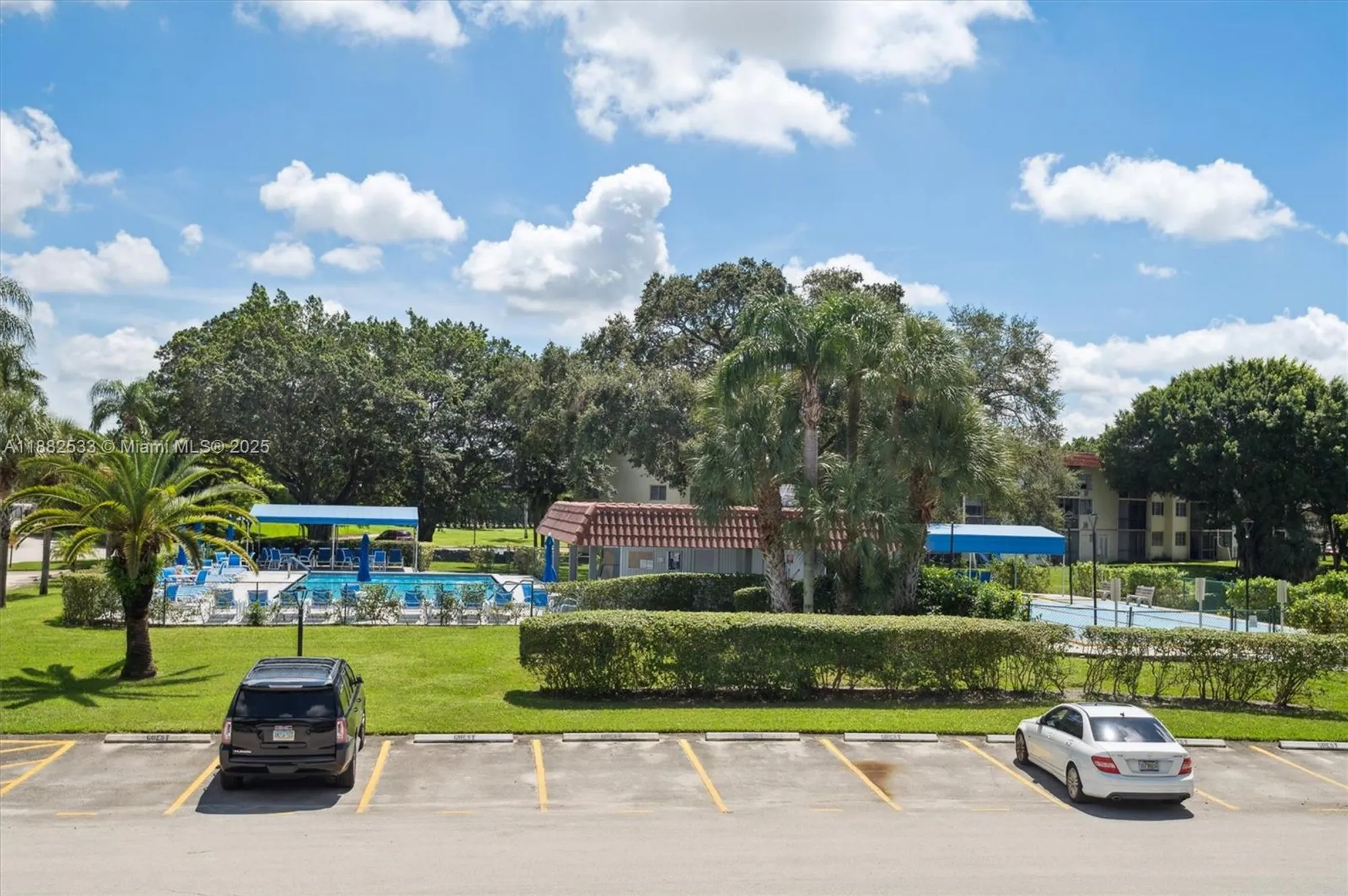 Property Slideshow image 16 of 27 | 611 s hollybrook dr apt 205, Pembroke Pines, FL, 33025