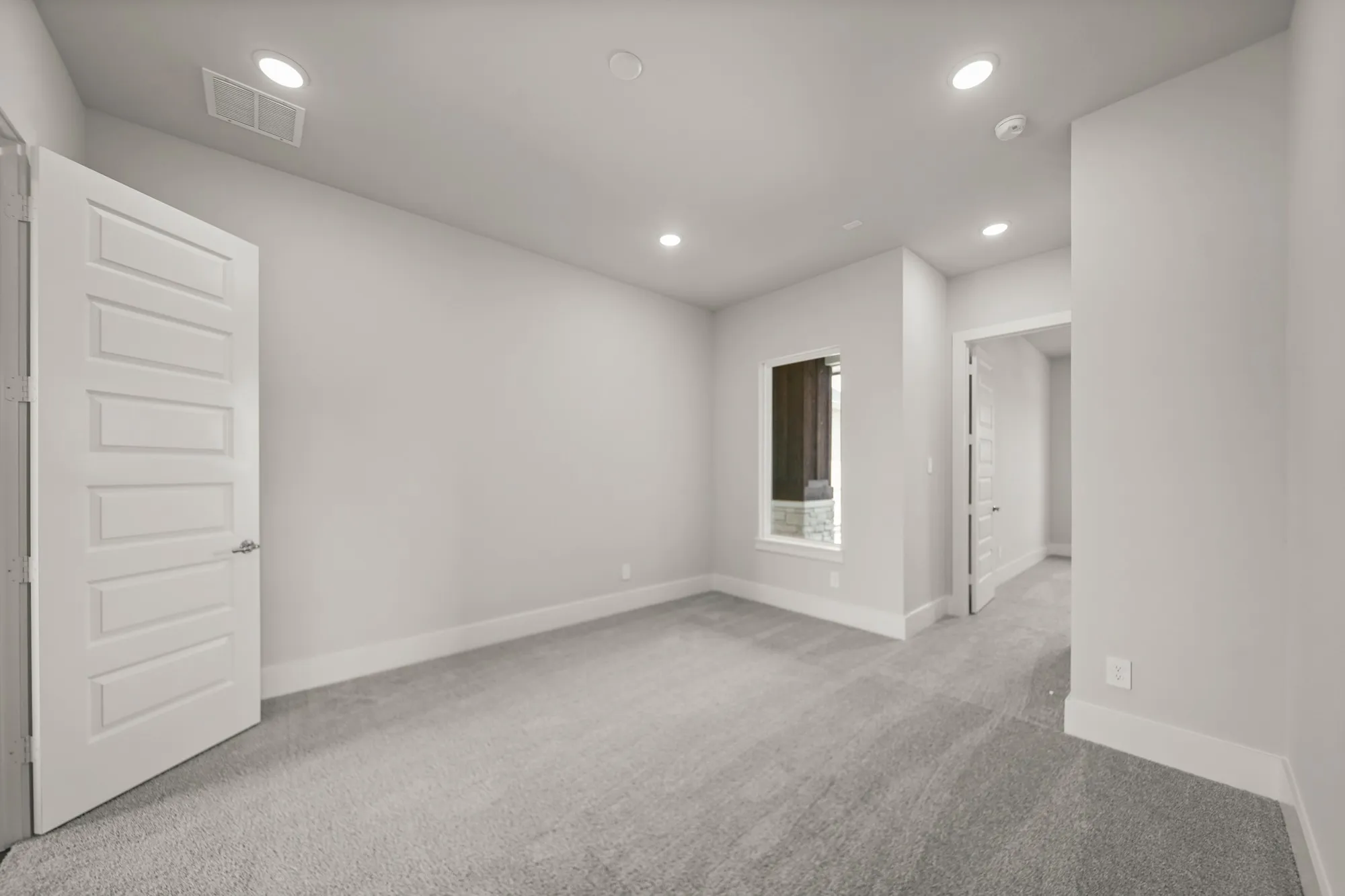 Property Slideshow image 35 of 45 | 15012 lakeline green ln, Willis, TX, 77318