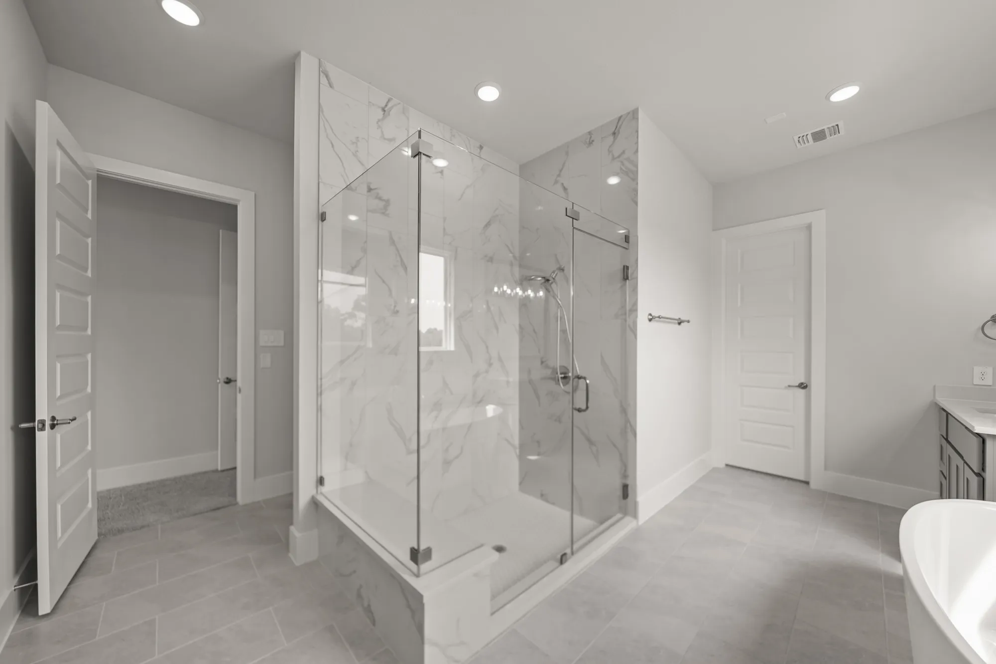 Property Slideshow image 30 of 45 | 15012 lakeline green ln, Willis, TX, 77318