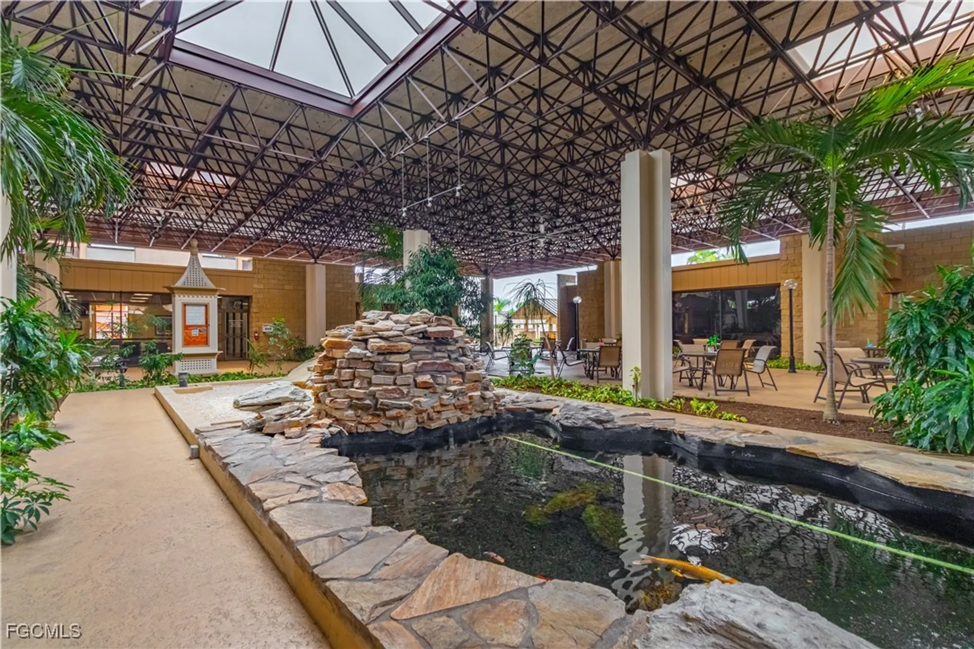 Property Slideshow image 12 of 34 | 7410 lake breeze dr 508, Fort Myers, FL, 33907