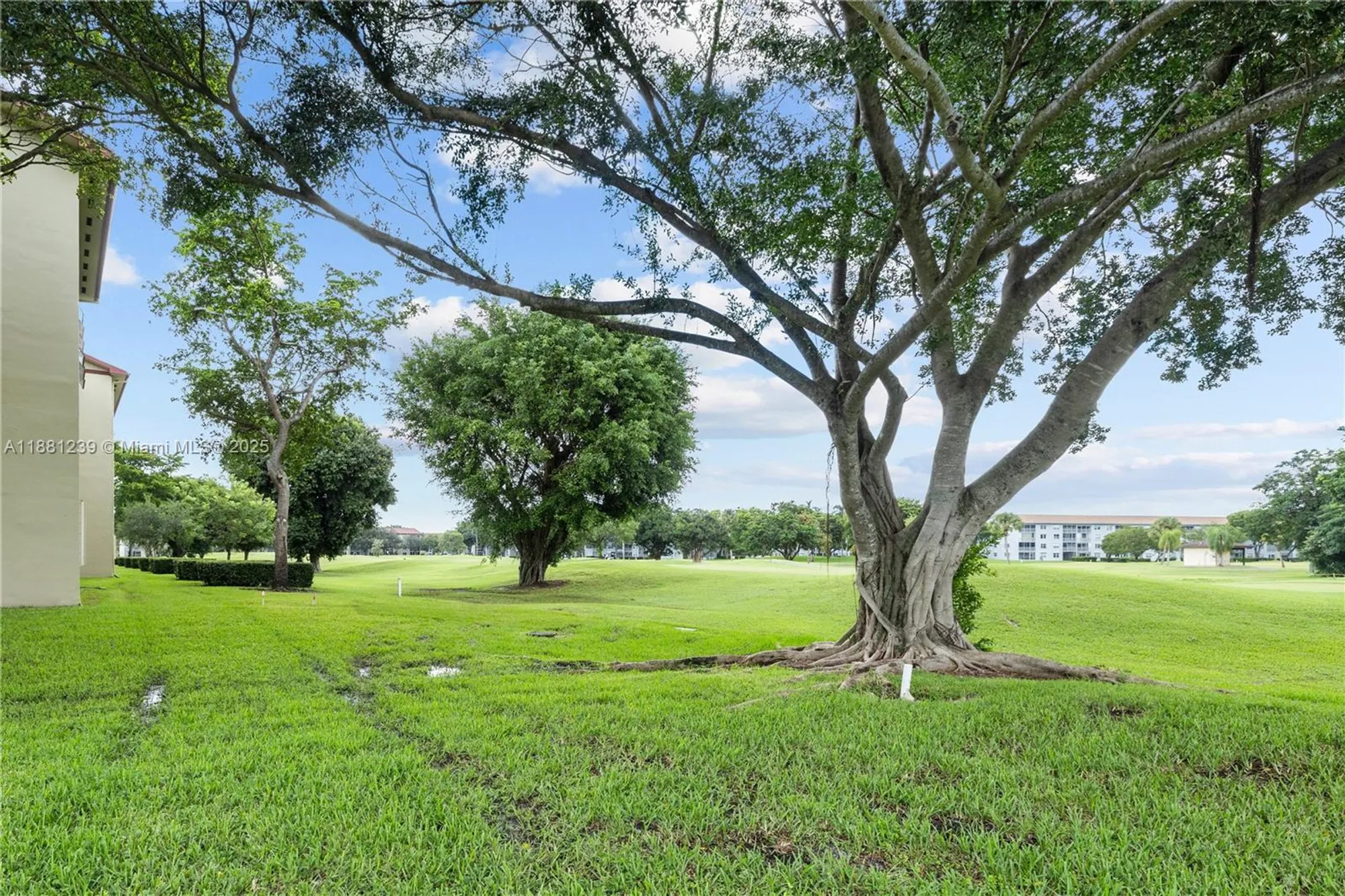 Property Slideshow image 19 of 37 | 901 sw 128th ave 212e, Pembroke Pines, FL, 33027