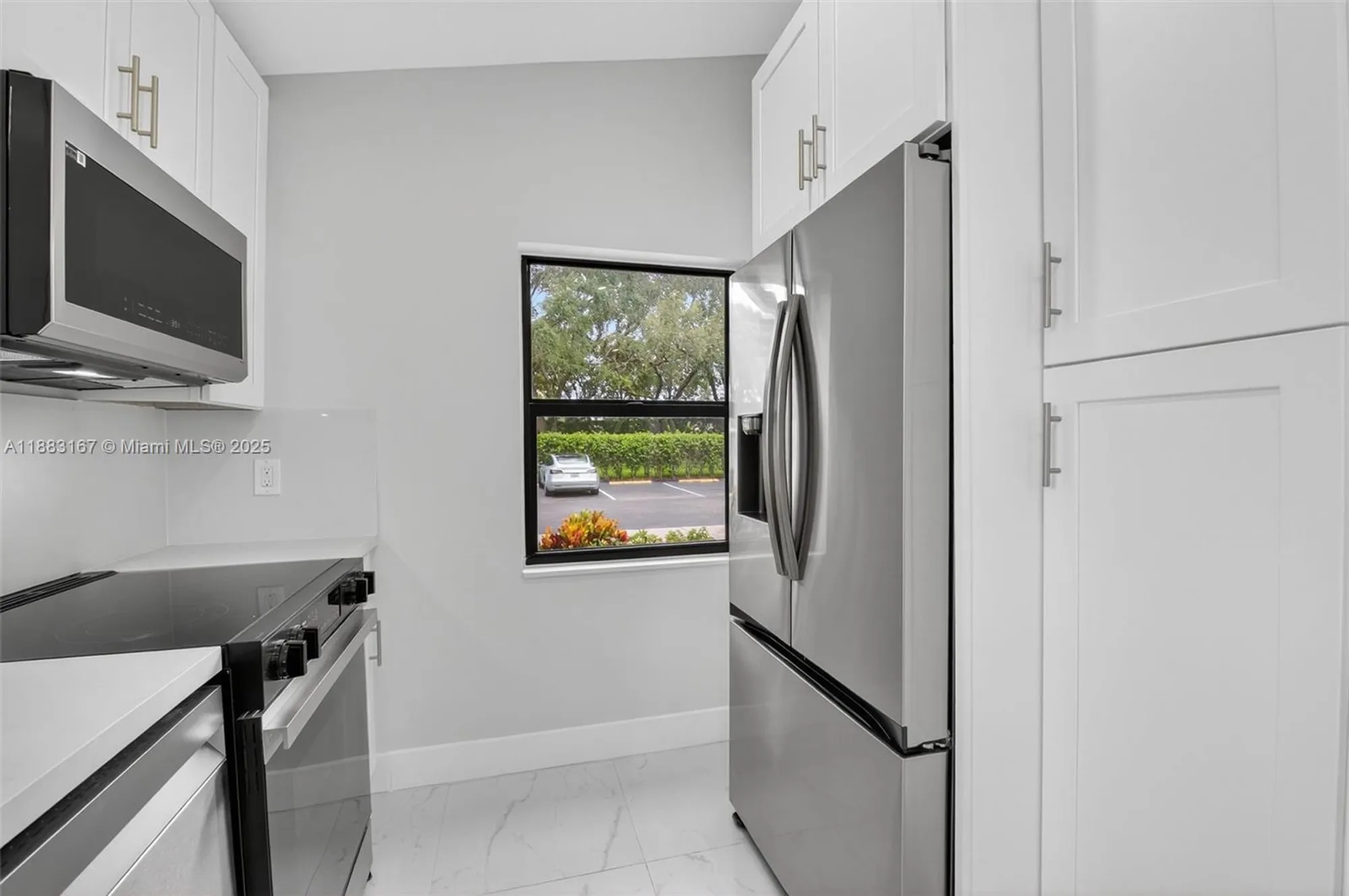 Property Slideshow image 17 of 57 | 8067 summerbreeze ln, Boca Raton, FL, 33496