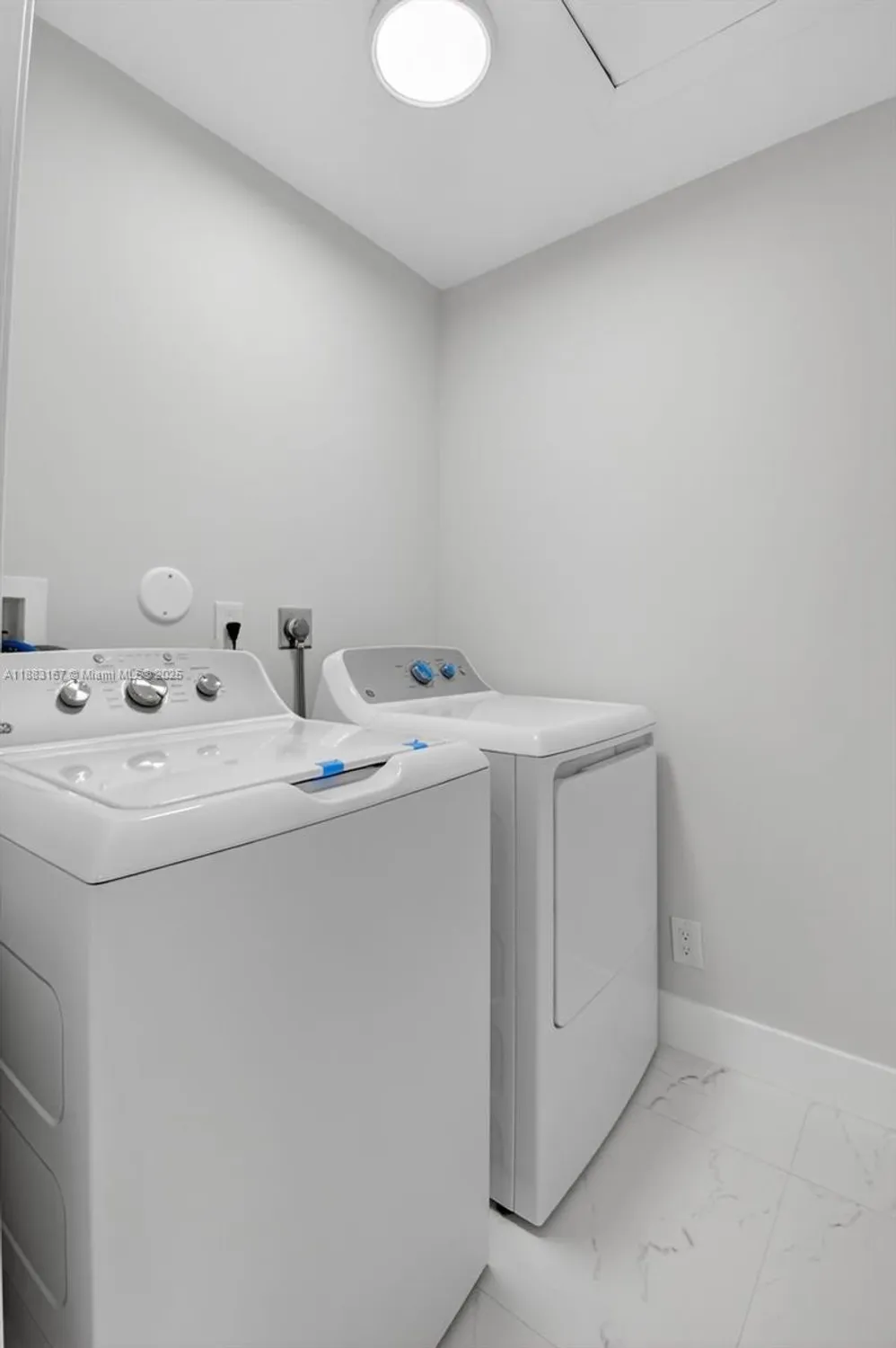 Property Slideshow image 27 of 57 | 8067 summerbreeze ln, Boca Raton, FL, 33496