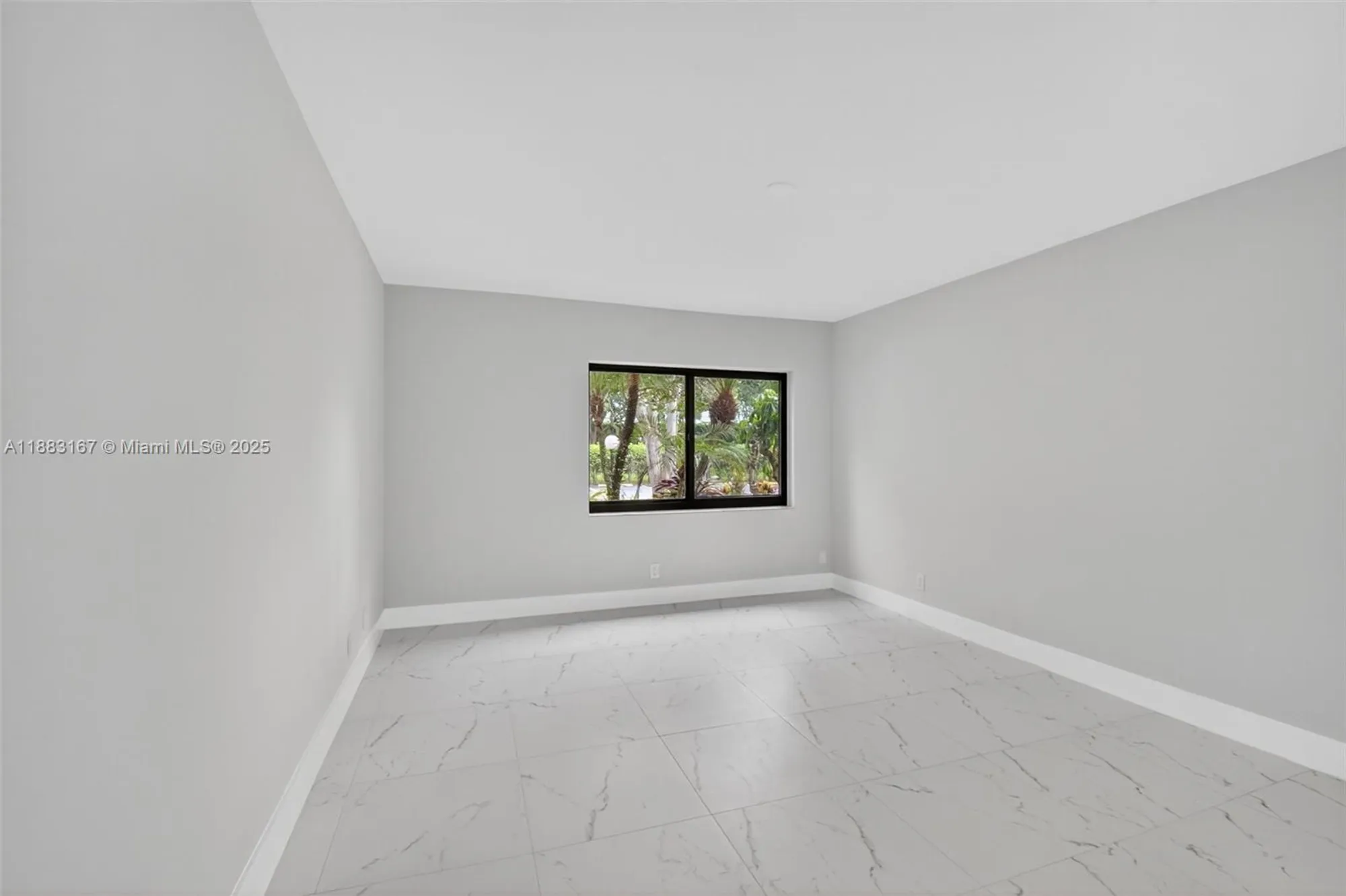 Property Slideshow image 22 of 57 | 8067 summerbreeze ln, Boca Raton, FL, 33496