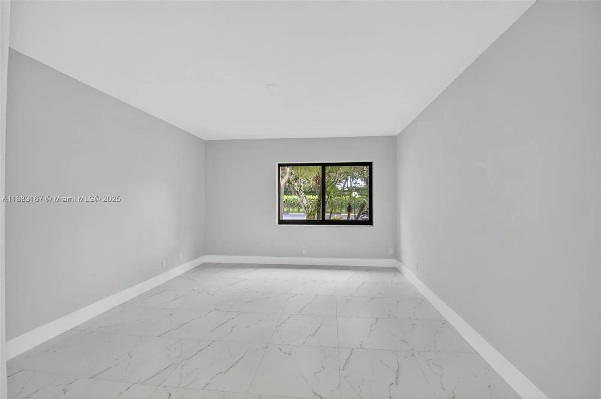 Property Slideshow image 23 of 57 | 8067 summerbreeze ln, Boca Raton, FL, 33496