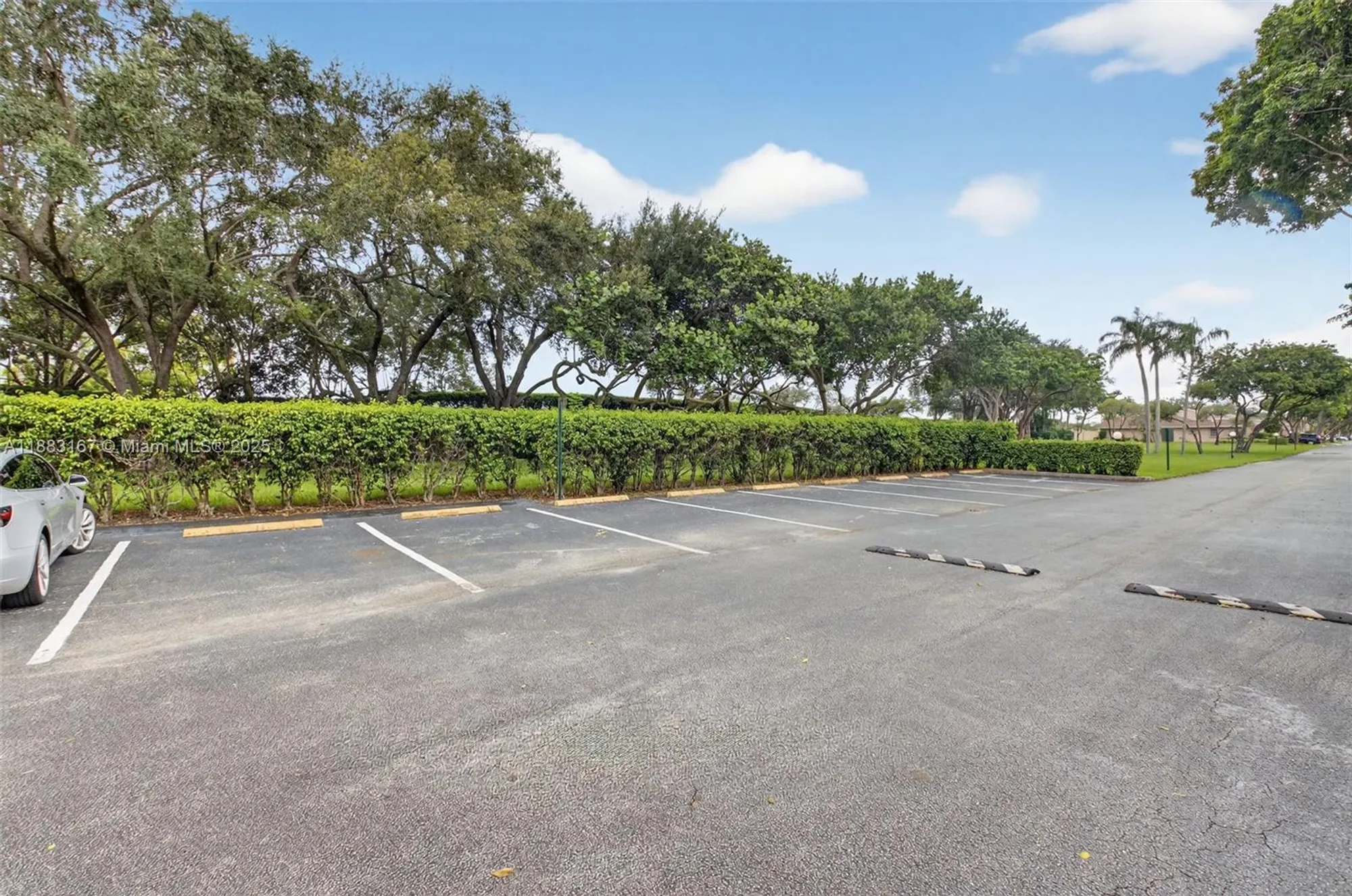 Property Slideshow image 34 of 57 | 8067 summerbreeze ln, Boca Raton, FL, 33496