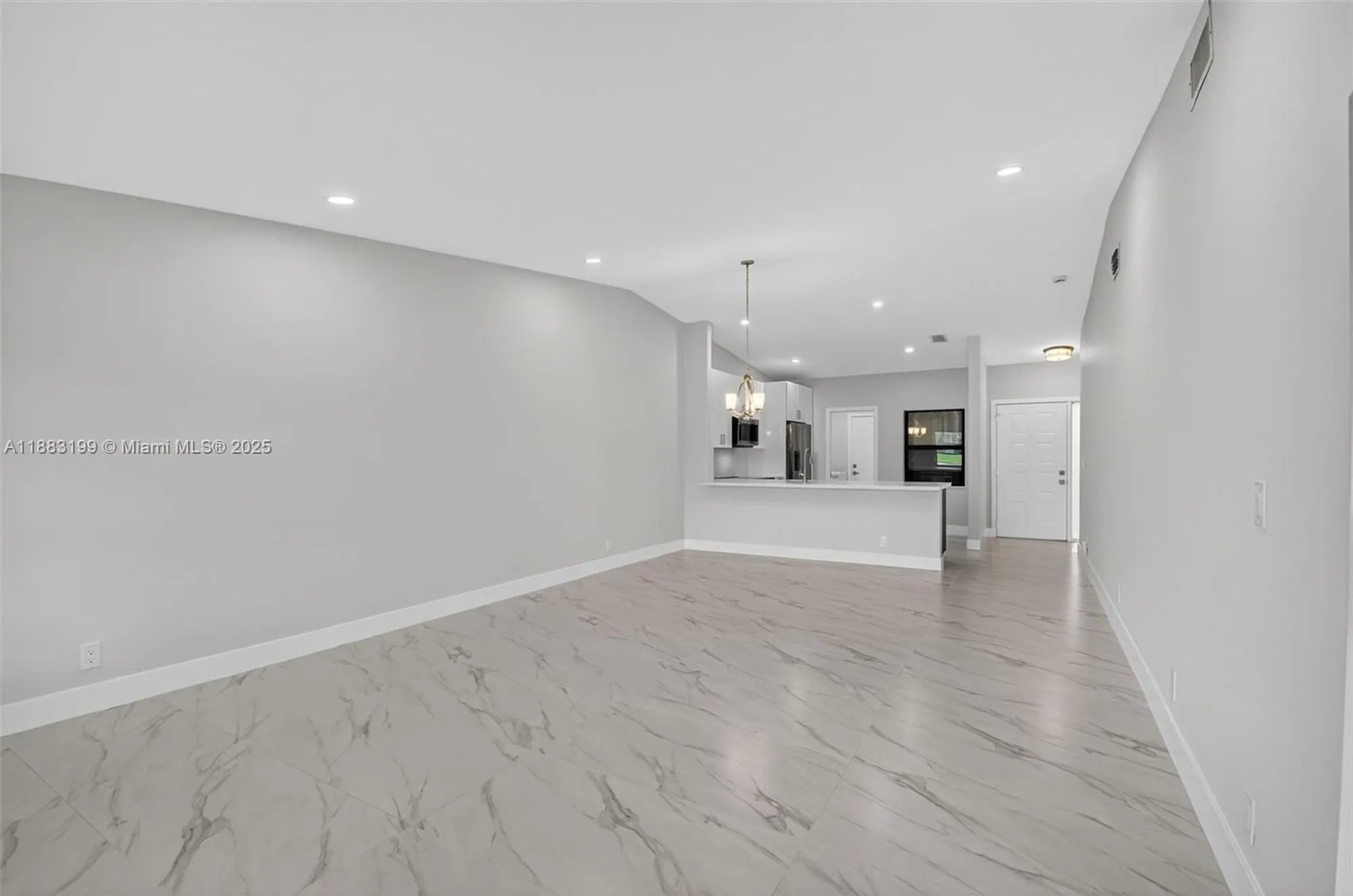 Property Slideshow image 13 of 65 | 8127 songbird ter, Boca Raton, FL, 33496