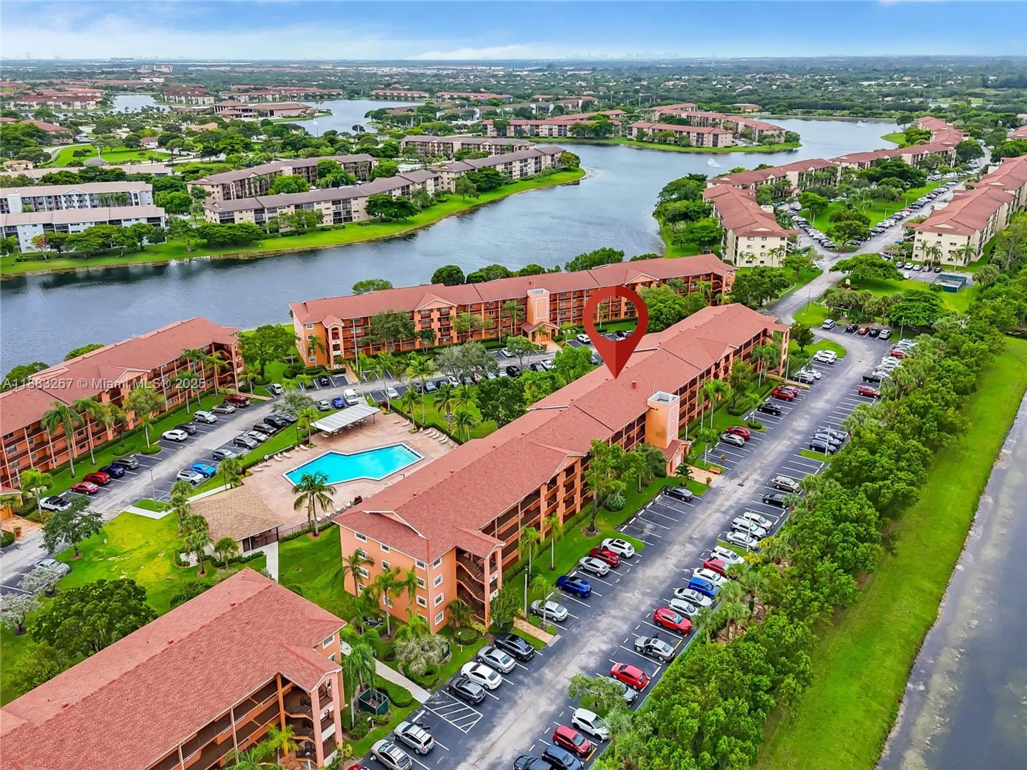 Property Slideshow image 19 of 25 | 701 sw 142nd ave 108s, Pembroke Pines, FL, 33027