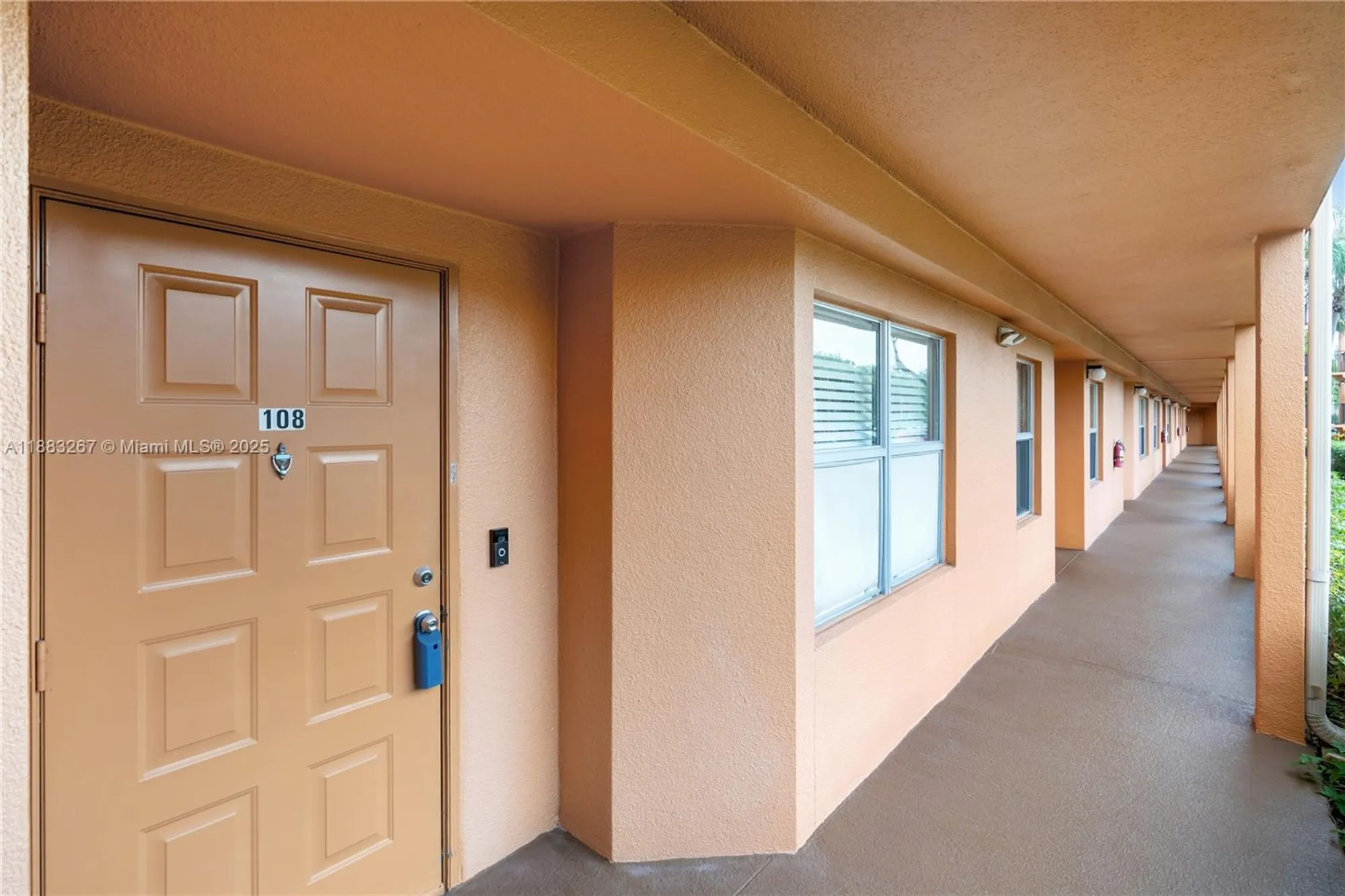Property Slideshow image 20 of 25 | 701 sw 142nd ave 108s, Pembroke Pines, FL, 33027