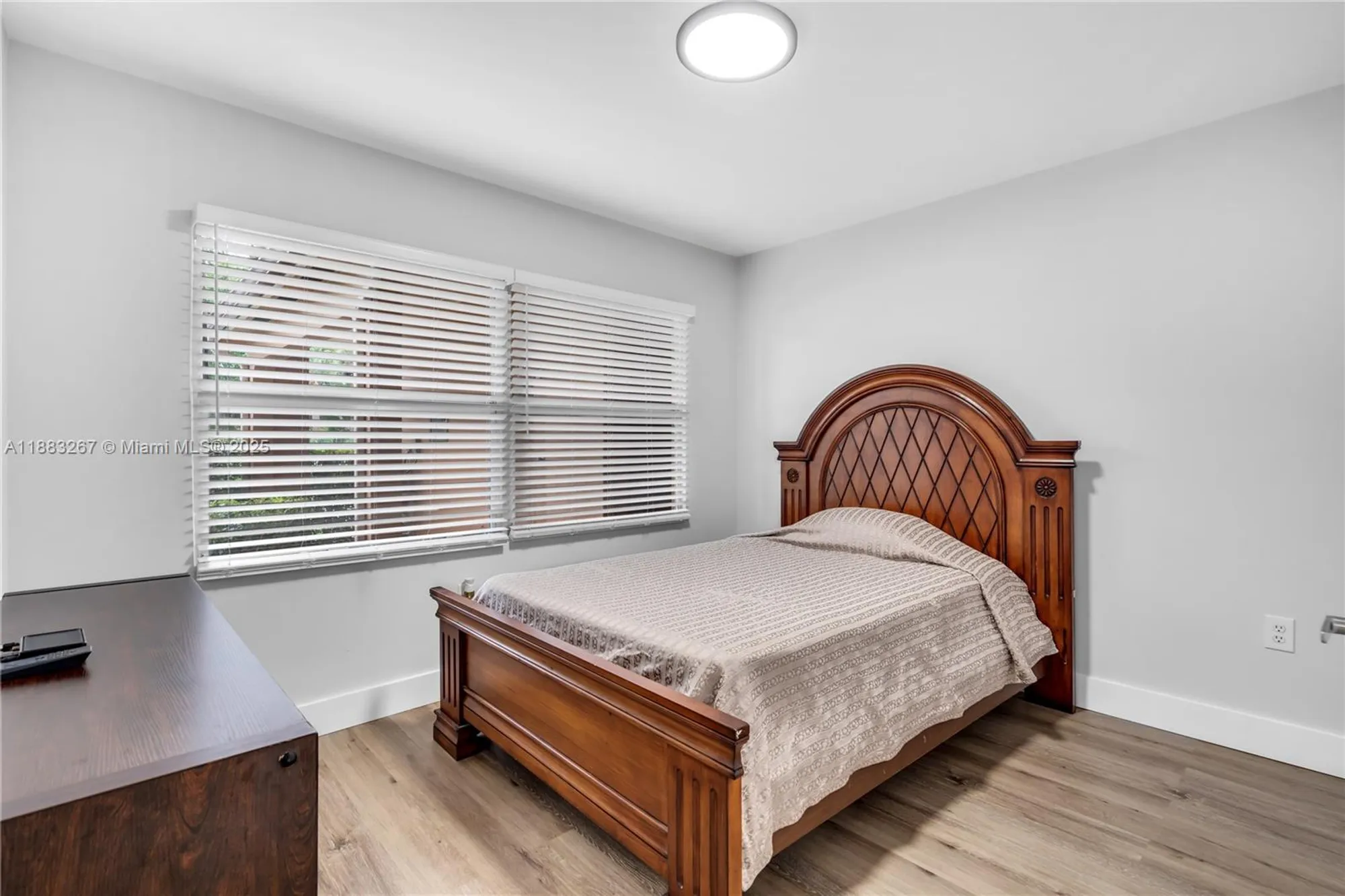 Property Slideshow image 7 of 25 | 701 sw 142nd ave 108s, Pembroke Pines, FL, 33027