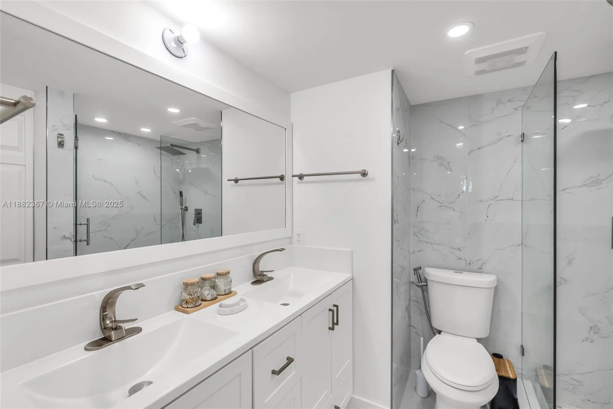 Property Slideshow image 18 of 34 | 3042 harwood d # 3042, Deerfield Beach, FL, 33442