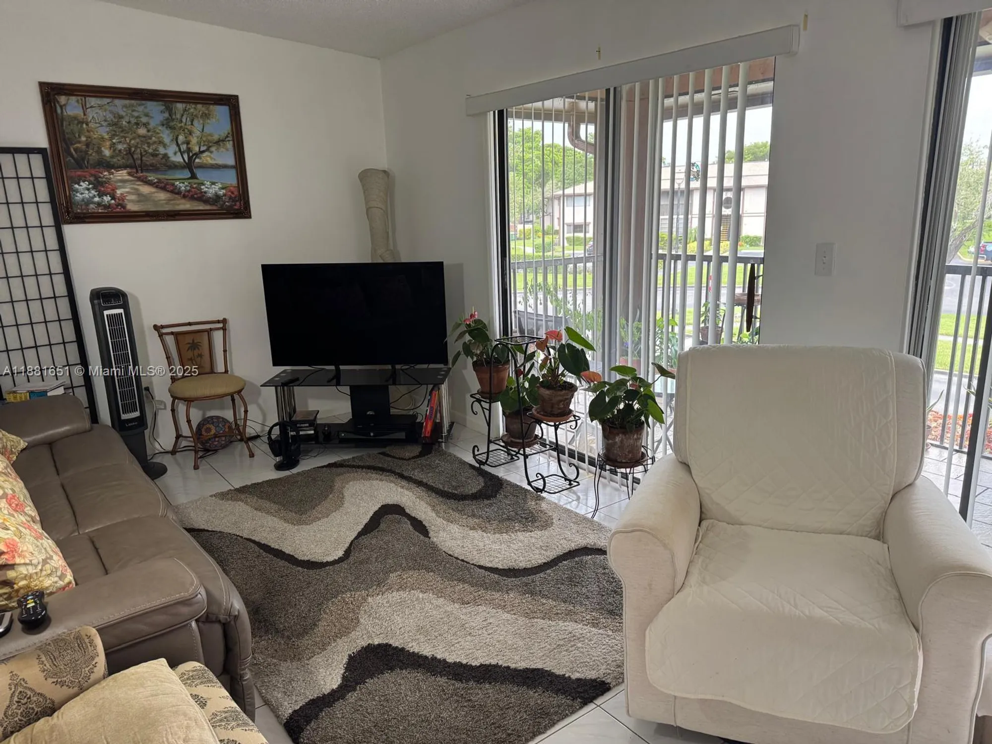 Property Slideshow image 17 of 35 | 9794 n belfort cir 202, Tamarac, FL, 33321