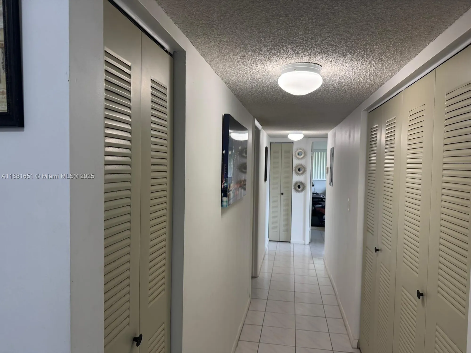 Property Slideshow image 10 of 35 | 9794 n belfort cir 202, Tamarac, FL, 33321