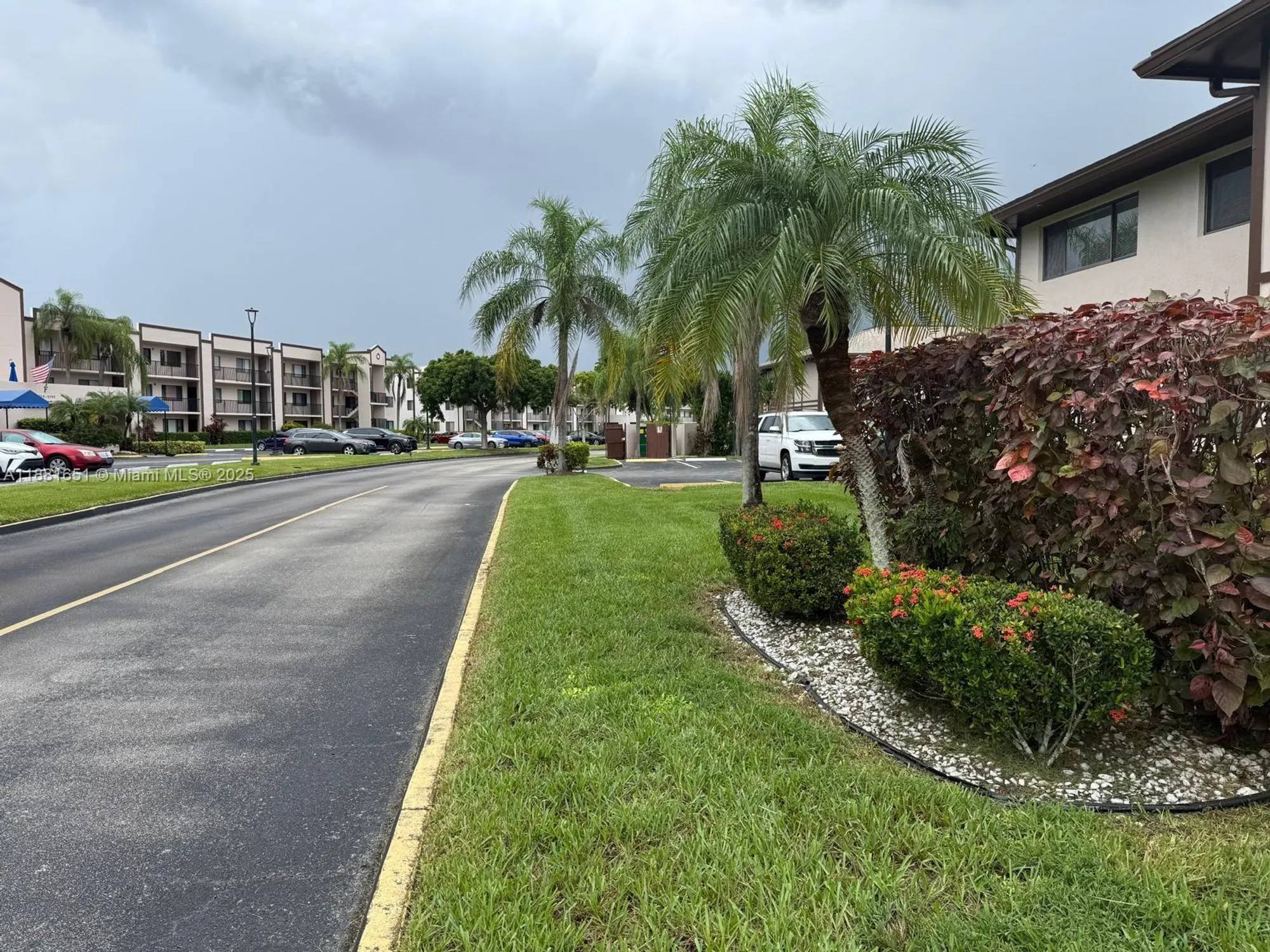 Property Slideshow image 34 of 35 | 9794 n belfort cir 202, Tamarac, FL, 33321